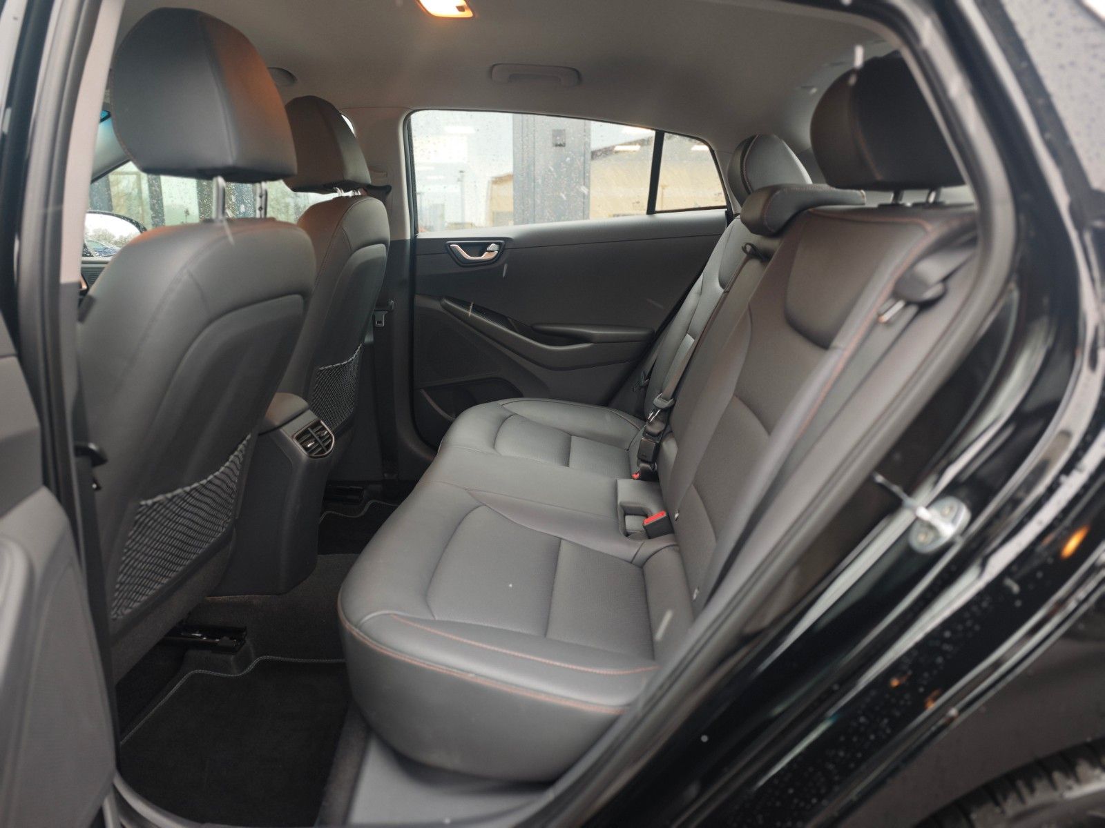 Fahrzeugabbildung Hyundai IONIQ PREMIUM ELEKTRO*LED*WINTER PACK*1.HD*TOP