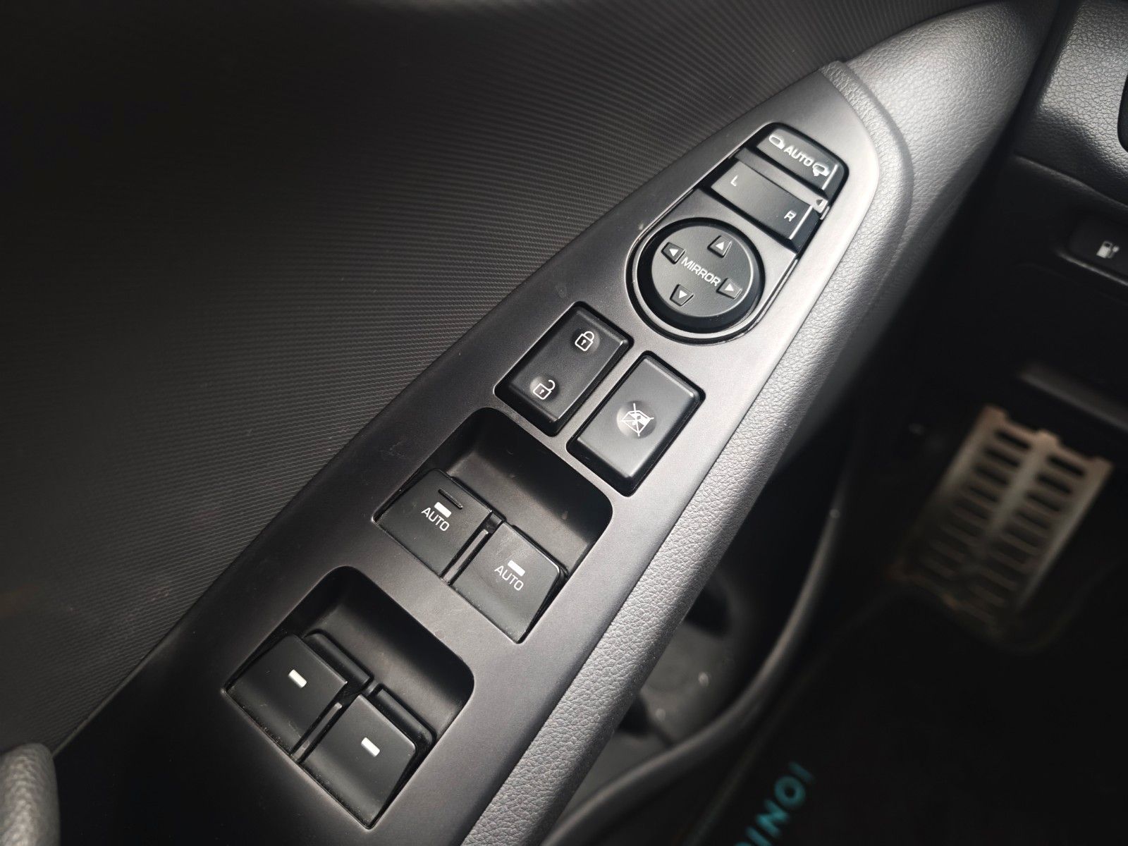 Fahrzeugabbildung Hyundai IONIQ PREMIUM ELEKTRO*LED*WINTER PACK*1.HD*TOP