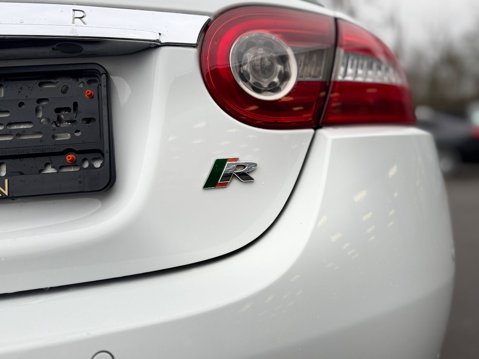 Fahrzeugabbildung Jaguar XKR CABRIO 5.0 V8 KOMPRESSOR *B&W*LEDER*NAVI*