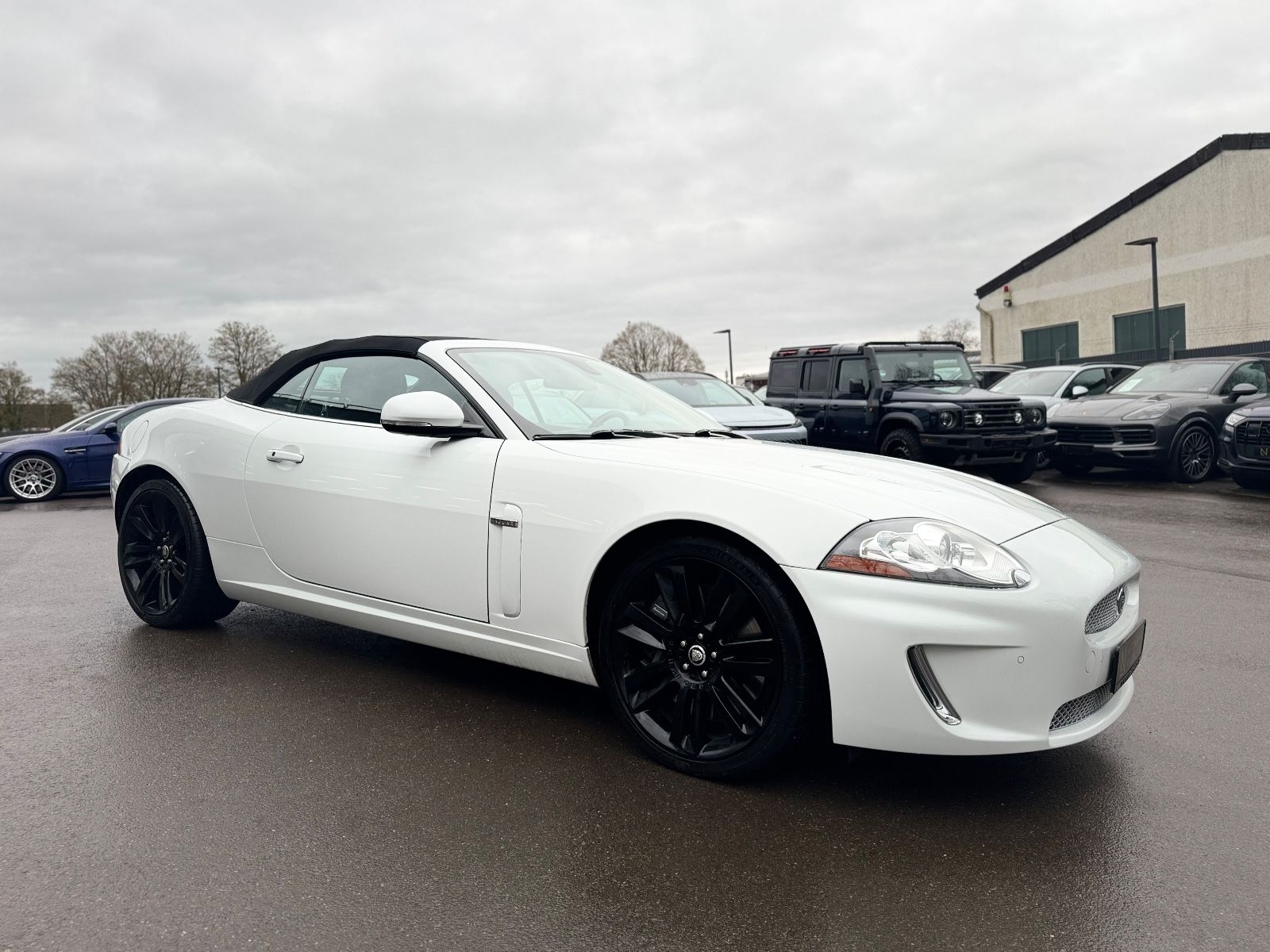 Fahrzeugabbildung Jaguar XKR CABRIO 5.0 V8 KOMPRESSOR *B&W*LEDER*NAVI*