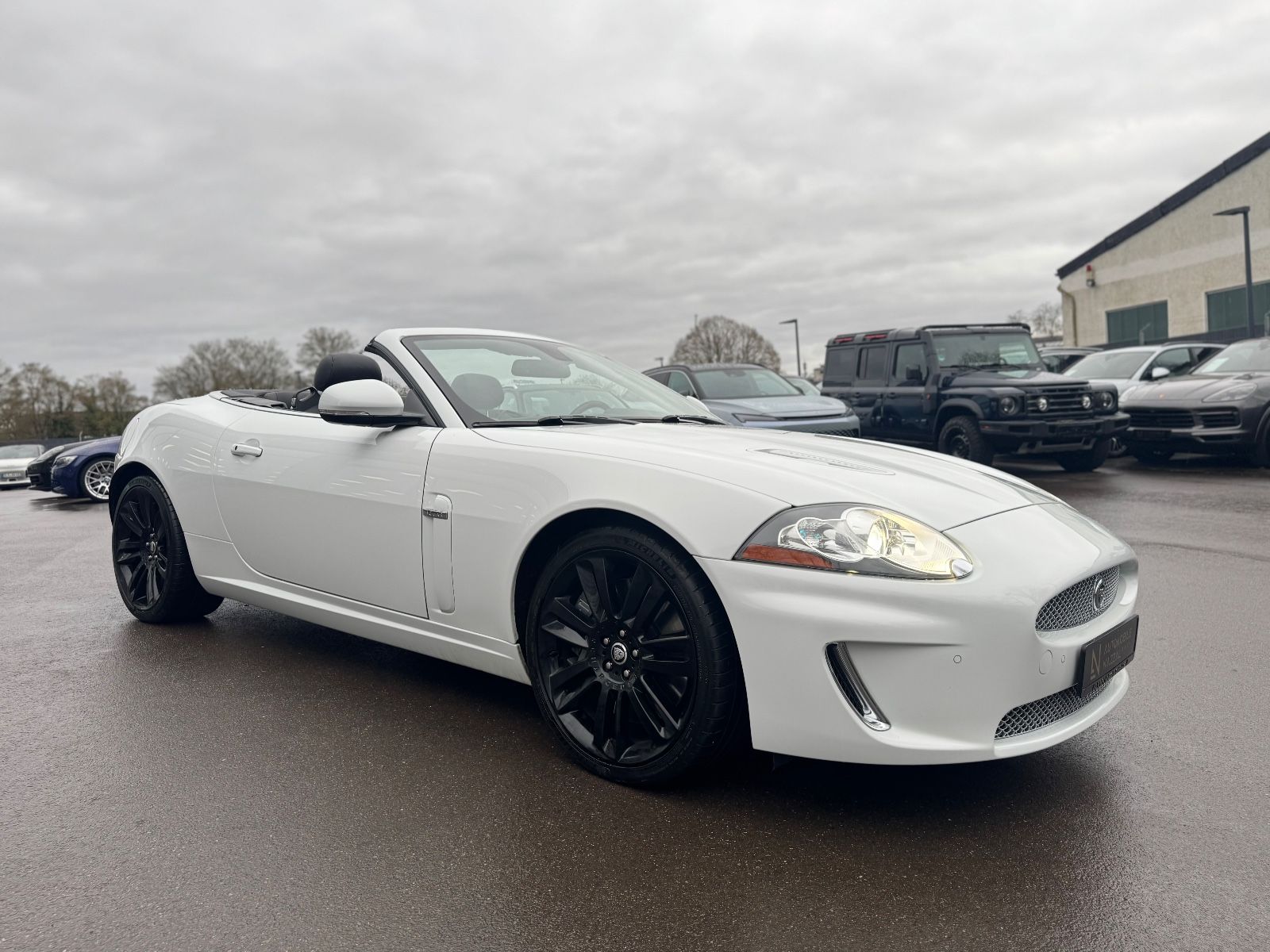 Fahrzeugabbildung Jaguar XKR CABRIO 5.0 V8 KOMPRESSOR *B&W*LEDER*NAVI*