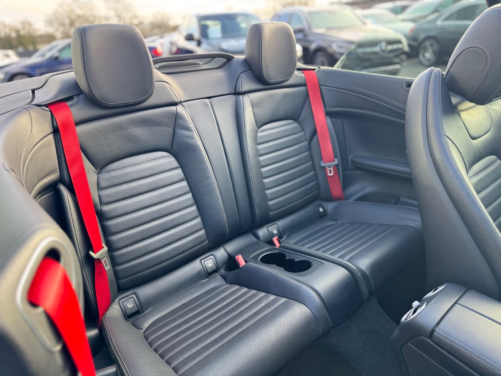 Fahrzeugabbildung Mercedes-Benz C 43 AMG CABRIO 4M*NIGHT EDITION*PERFORM*BURMEST