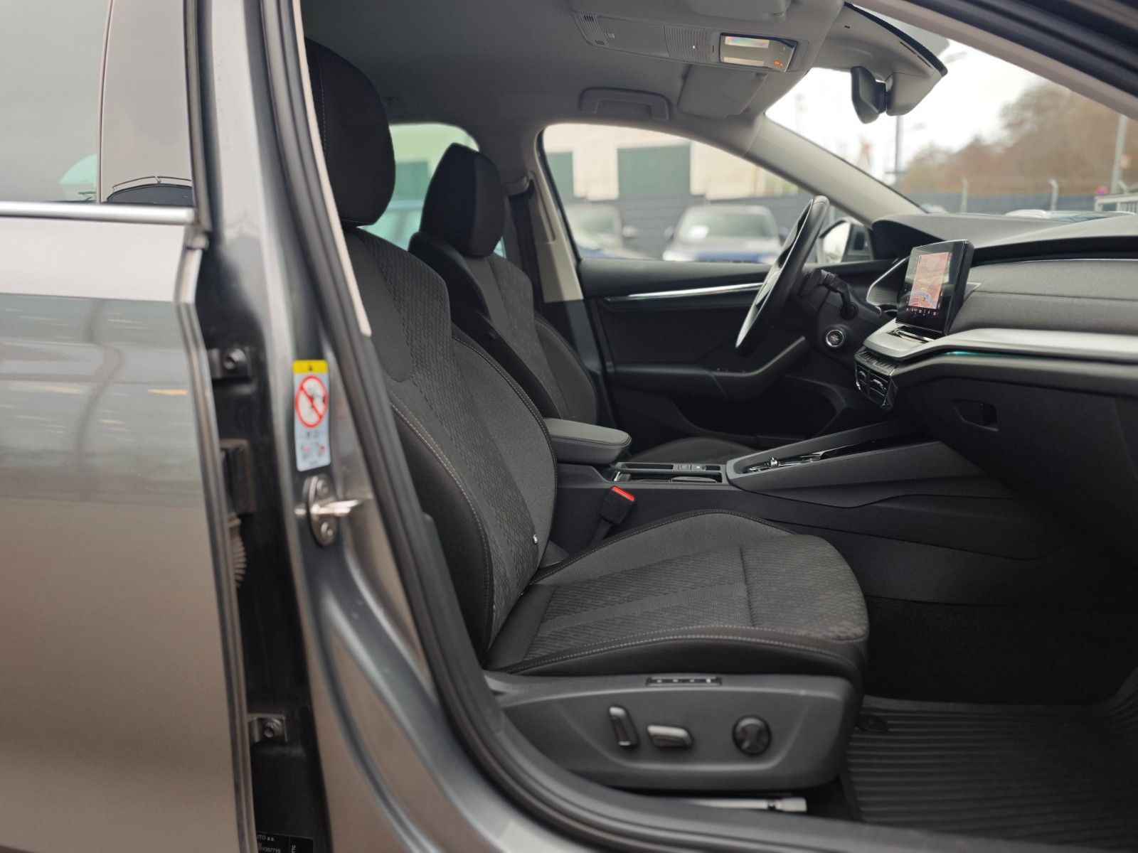 Fahrzeugabbildung SKODA OCTAVIA*APPLE CAR*NAVI*SHZ*VOLL LED*VIRTUAL*