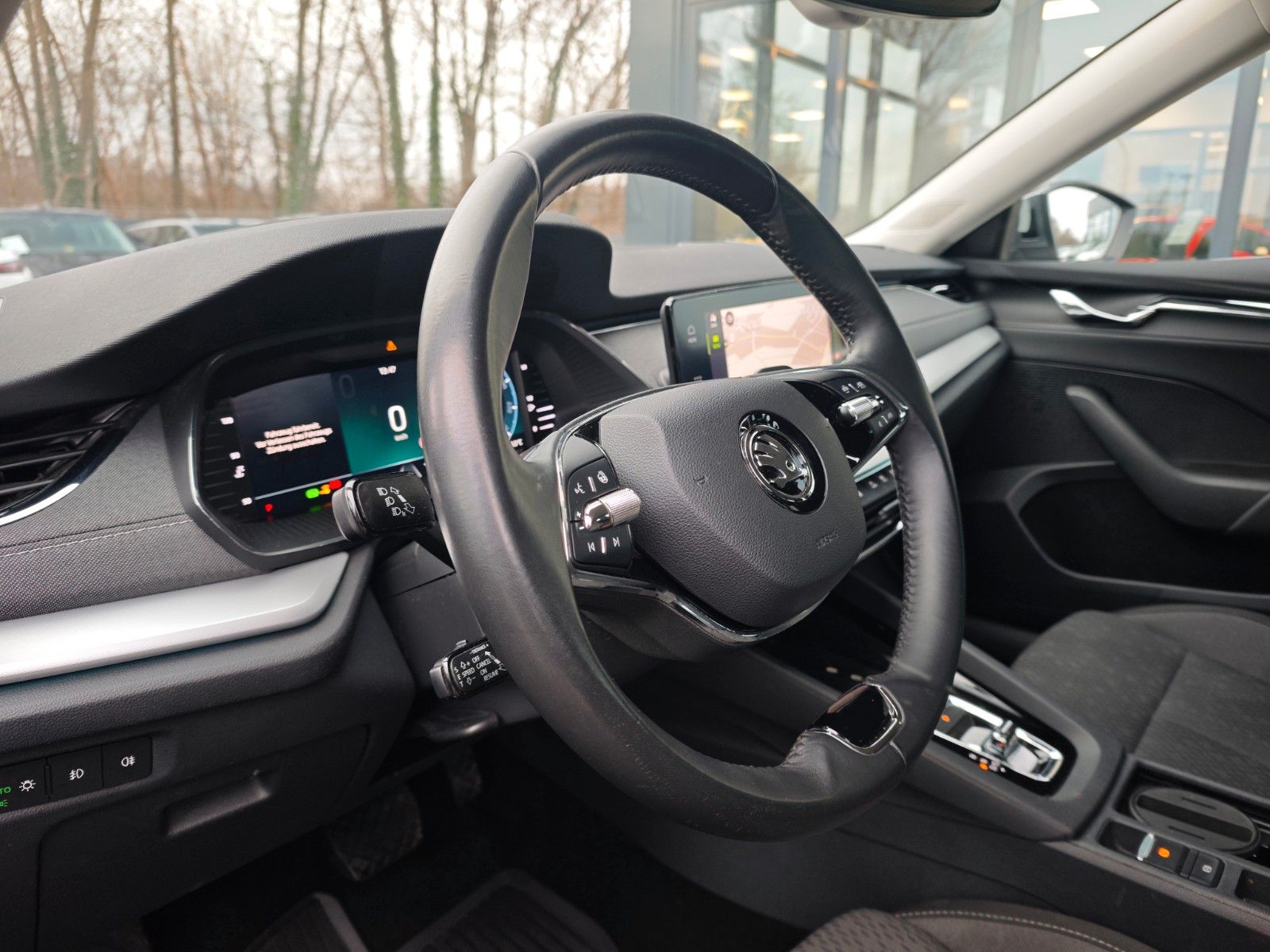 Fahrzeugabbildung SKODA OCTAVIA*APPLE CAR*NAVI*SHZ*VOLL LED*VIRTUAL*