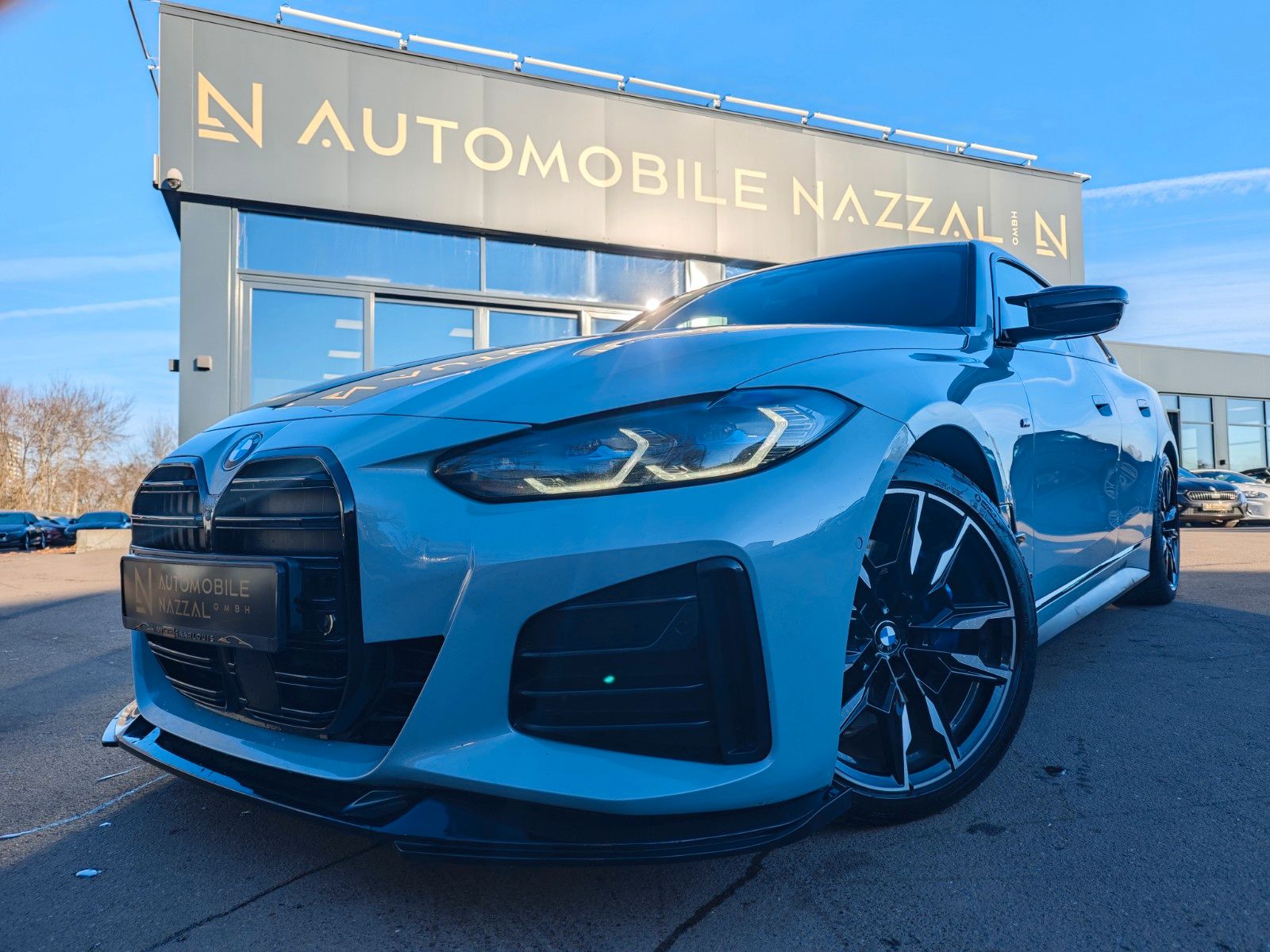 Fahrzeugabbildung BMW M440 i xDrive*EL.SD*SHADOW*BMW LIVE*LEDER*KREIDE