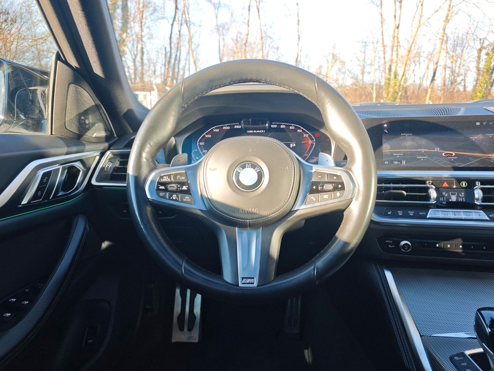 Fahrzeugabbildung BMW M440 i xDrive*EL.SD*SHADOW*BMW LIVE*LEDER*KREIDE