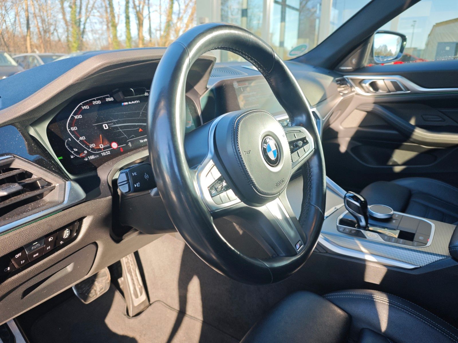 Fahrzeugabbildung BMW M440 i xDrive*EL.SD*SHADOW*BMW LIVE*LEDER*KREIDE