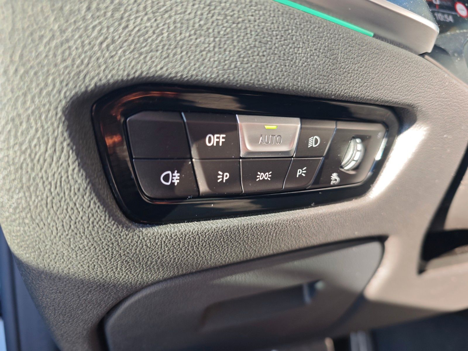 Fahrzeugabbildung BMW M440 i xDrive*EL.SD*SHADOW*BMW LIVE*LEDER*KREIDE