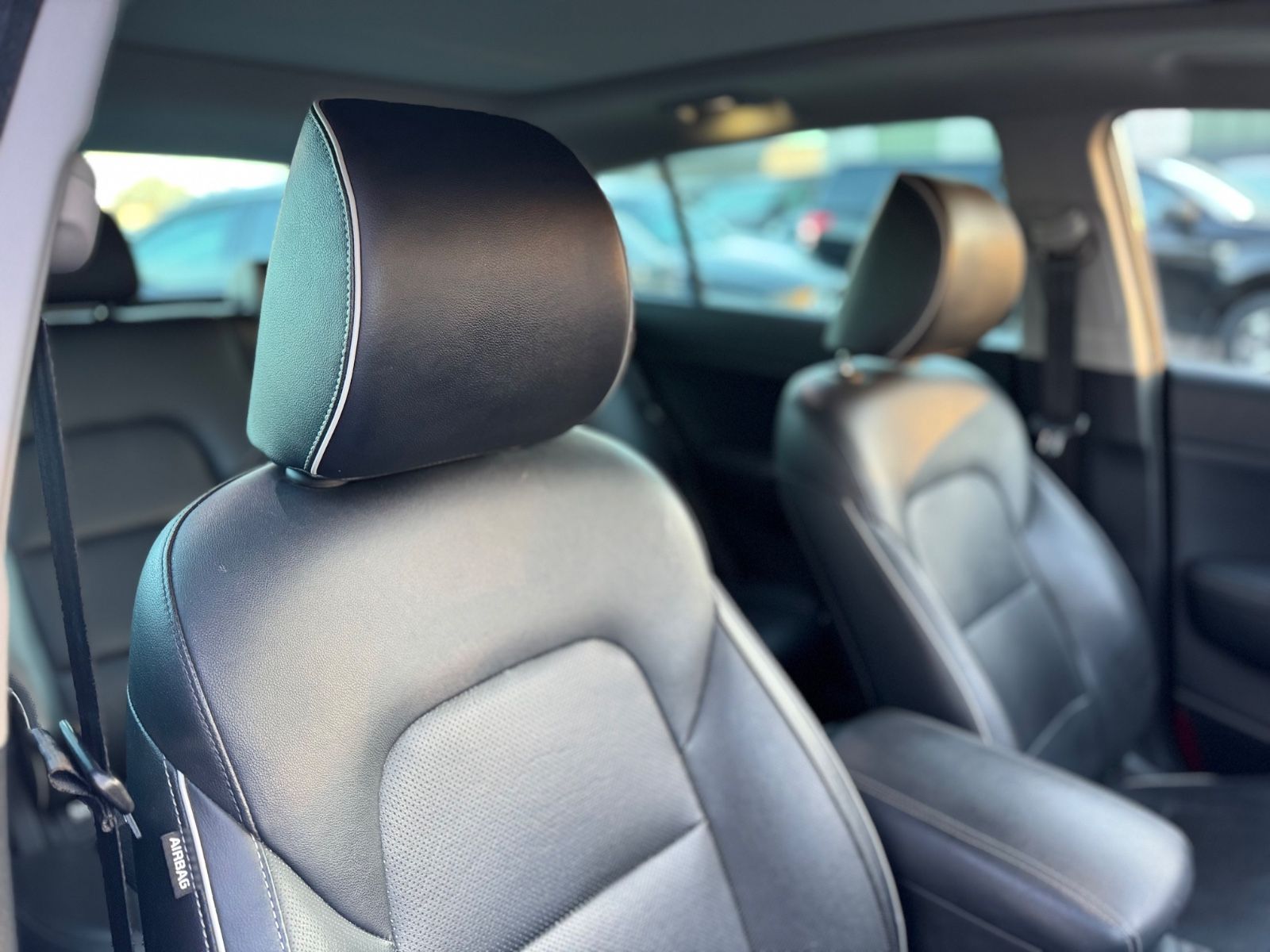 Fahrzeugabbildung Kia SPORTAGE STYLE PAKET*AUT*PANO*LEDER*KAMERA*2.HD*