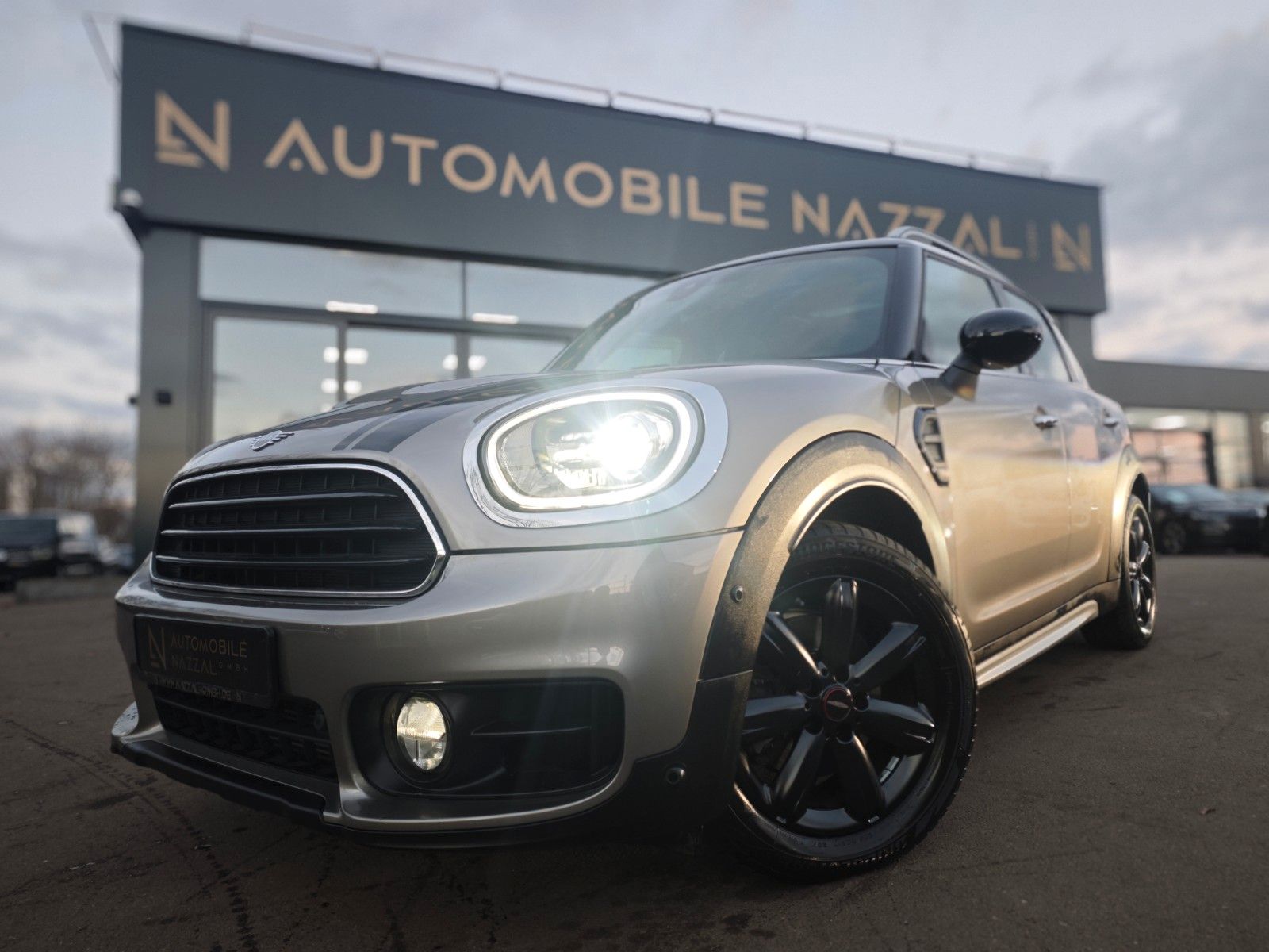 Fahrzeugabbildung MINI COOPER COUNTRYMAN *AUT*FACELIFT*PANO*NAVI*2.HD