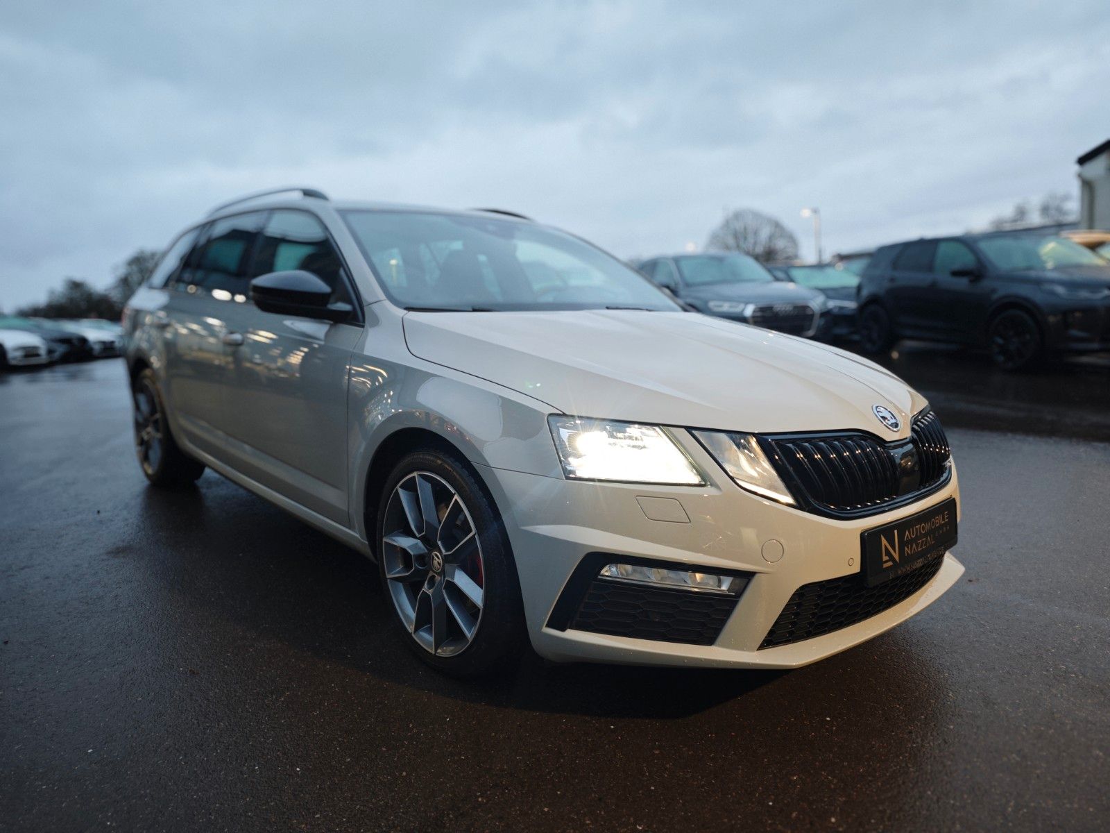 Fahrzeugabbildung SKODA OCTAVIA RS 4X4*AUT*SCHALENSITZE*KAMERA*4XSHZ*