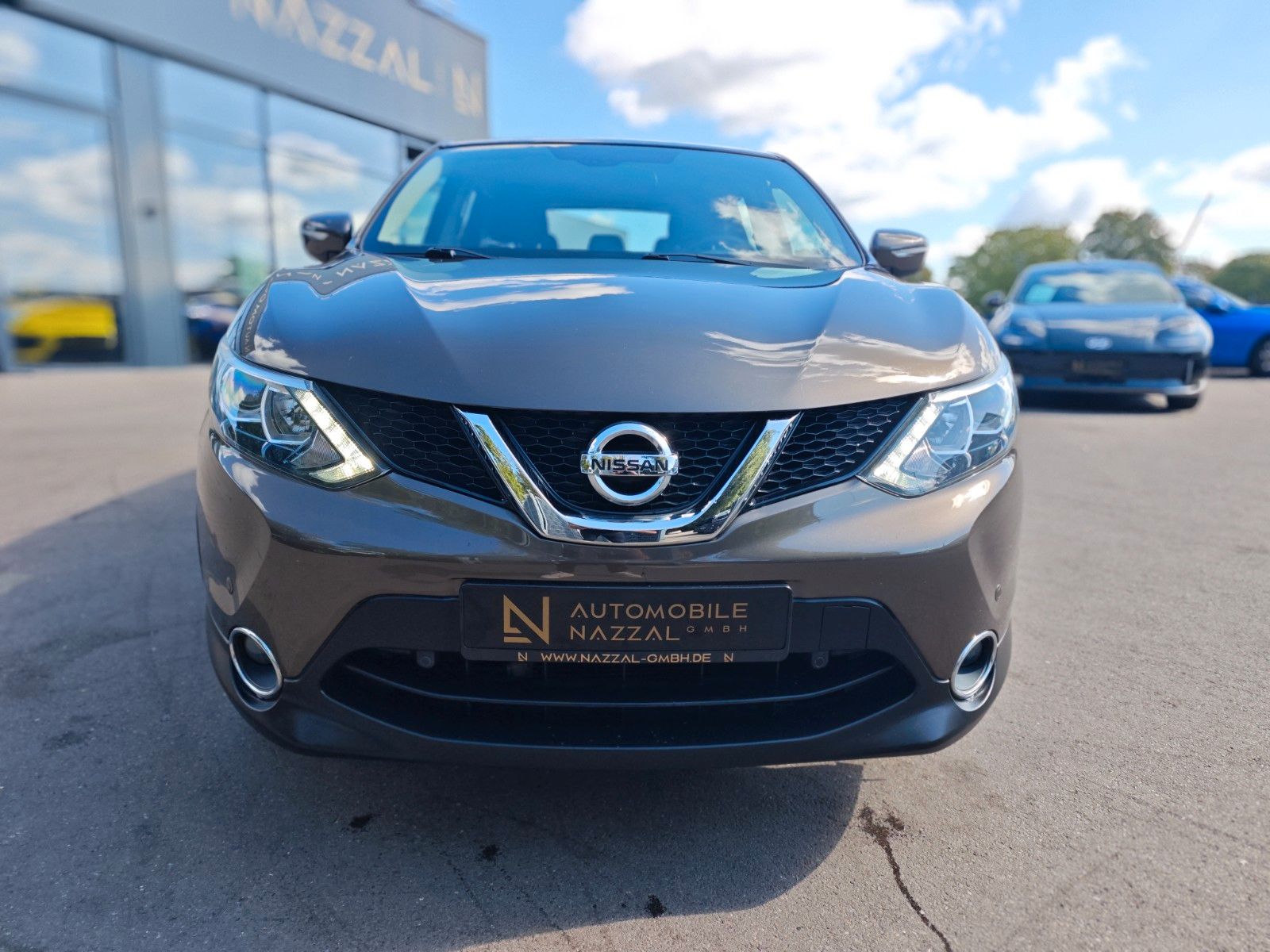 Fahrzeugabbildung Nissan QASHQAI ACENTA *2. HAND*NAVI*ALU*PDC*