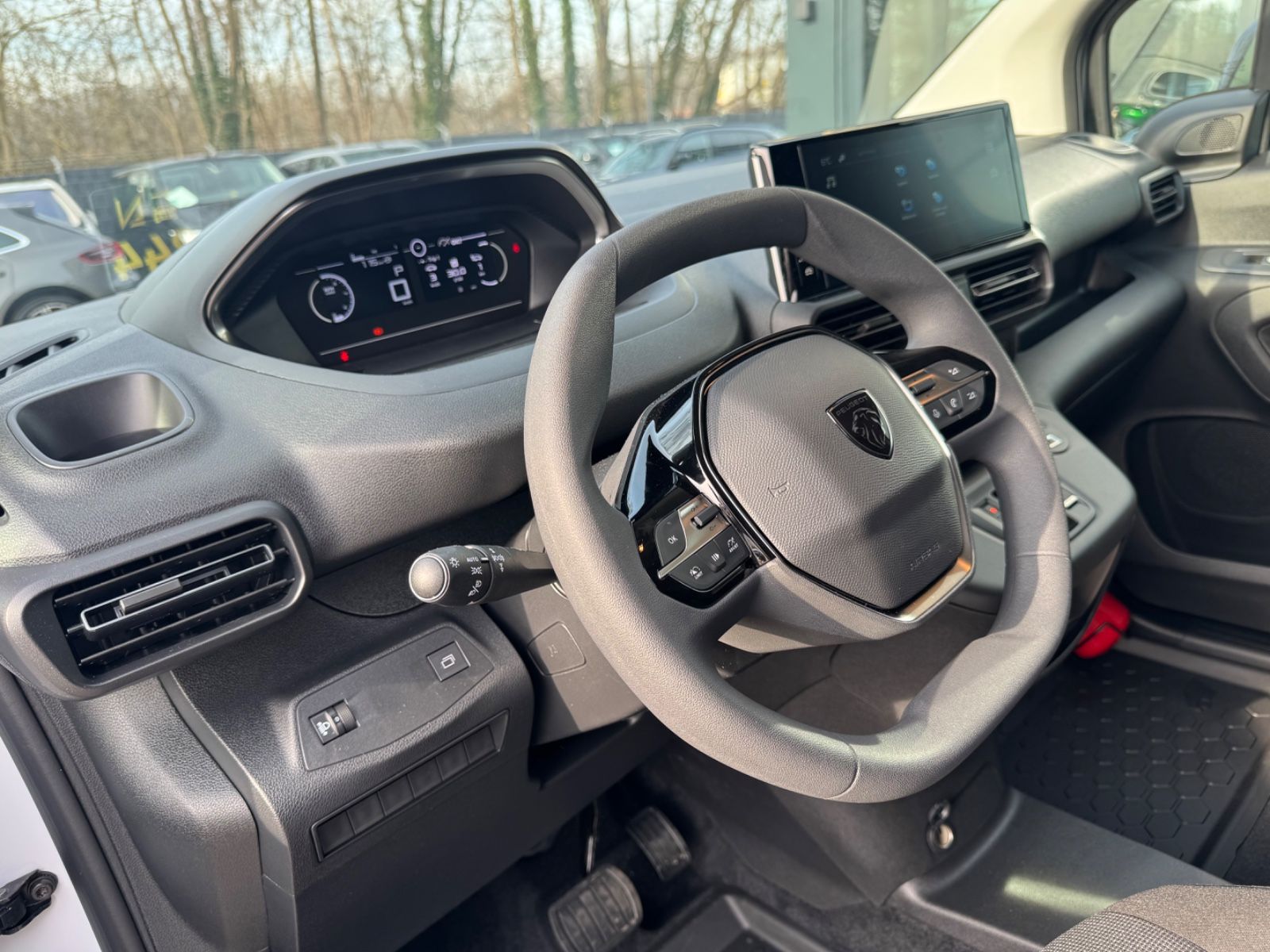 Fahrzeugabbildung Peugeot PARTNER L2 H1 XL LANGVERSION*AUTOMATIK*KAMERA