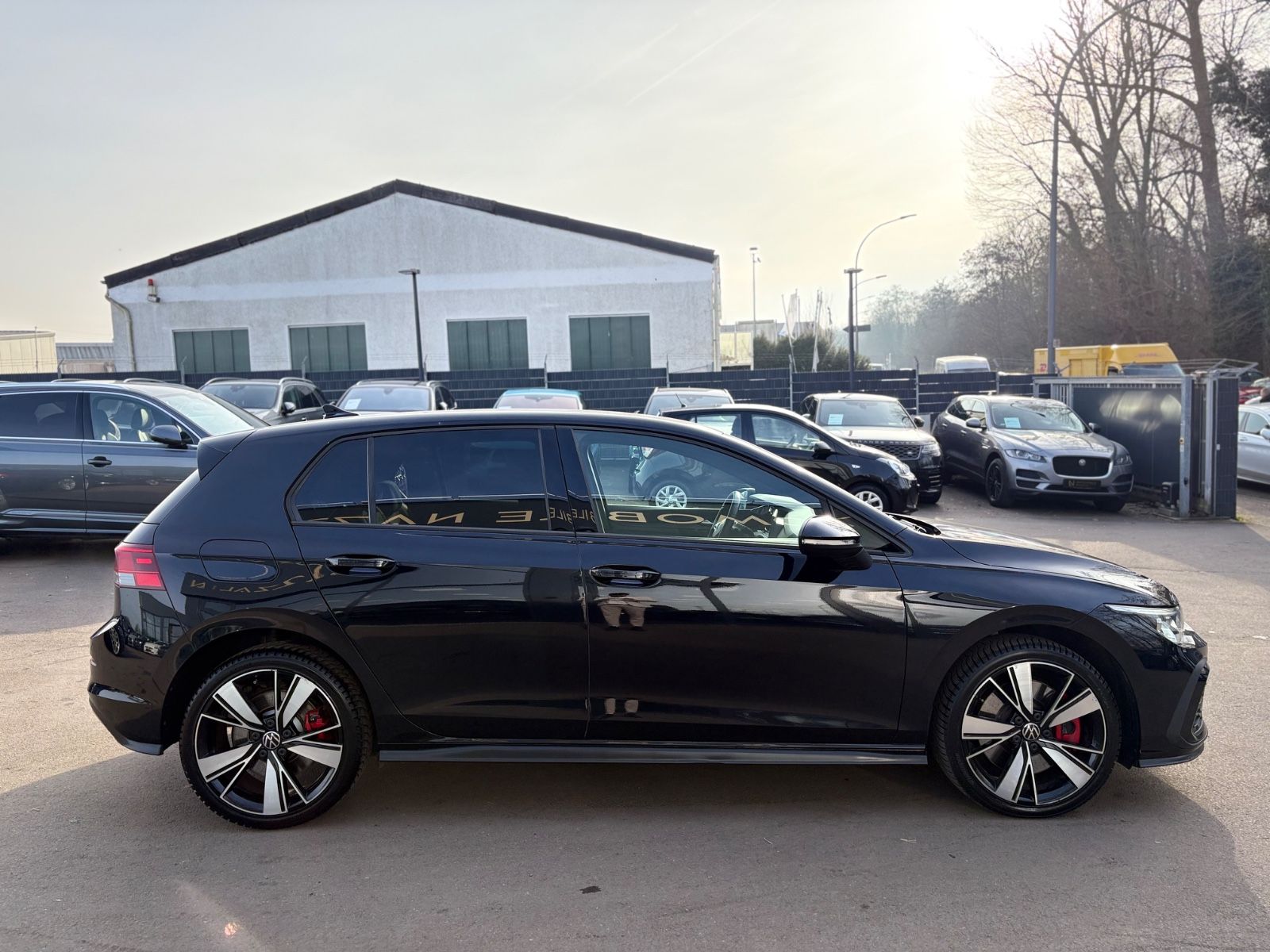 Fahrzeugabbildung Volkswagen Golf VIII LIM GTE*AUT*VOLL-LED*KAMERA*2.HD*TOP