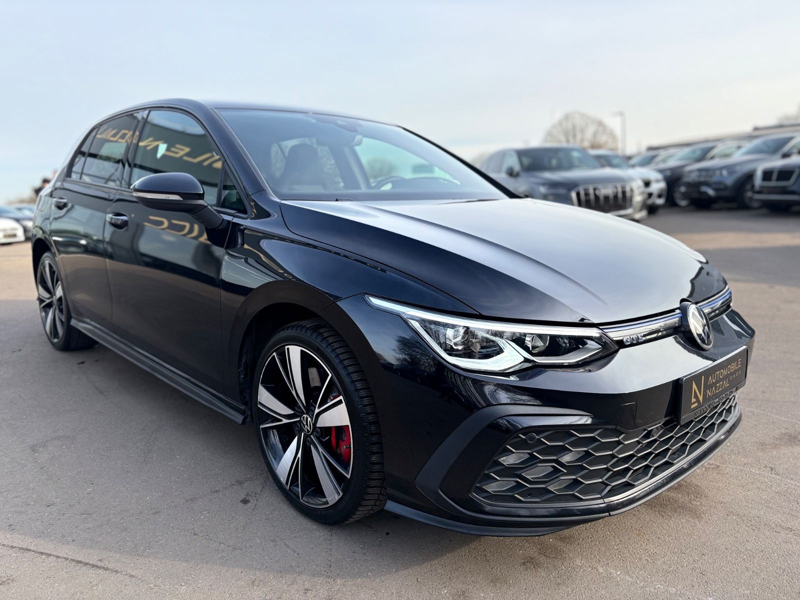 Fahrzeugabbildung Volkswagen Golf VIII LIM GTE*AUT*VOLL-LED*KAMERA*2.HD*TOP