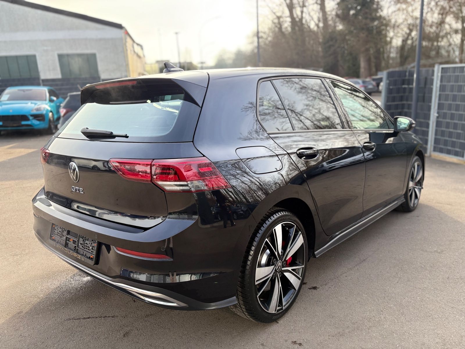 Fahrzeugabbildung Volkswagen Golf VIII LIM GTE*AUT*VOLL-LED*KAMERA*2.HD*TOP