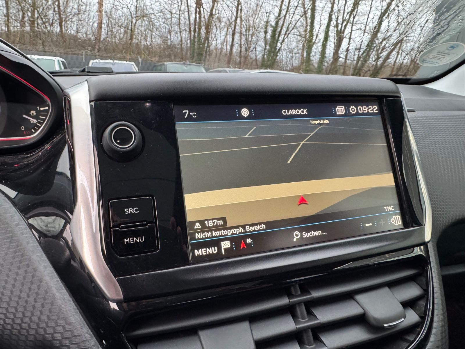 Fahrzeugabbildung Peugeot 2008 BLUE HDI 100 *GT-LINE*PANORAMA*SPORTSITZE*