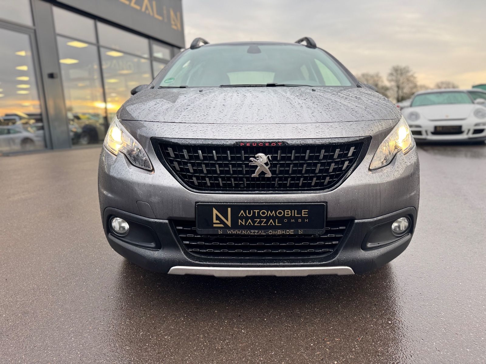 Fahrzeugabbildung Peugeot 2008 BLUE HDI 100 *GT-LINE*PANORAMA*SPORTSITZE*
