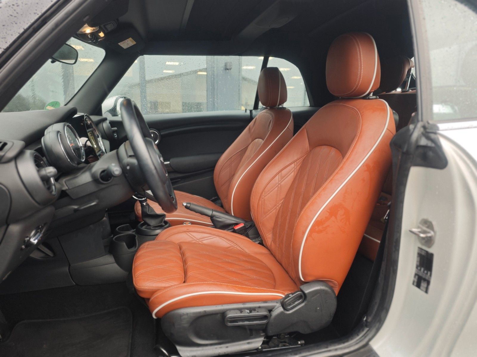 Fahrzeugabbildung MINI COOPER CABRIO*AUT*VOLL-LEDER BRAUN *2.HD*TOP