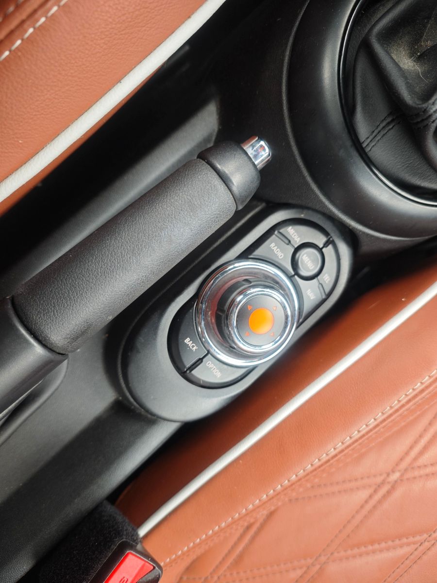 Fahrzeugabbildung MINI COOPER CABRIO*AUT*VOLL-LEDER BRAUN *2.HD*TOP