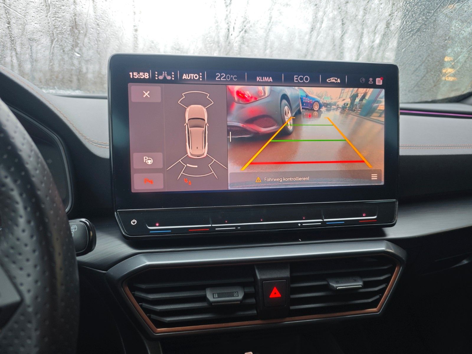 Fahrzeugabbildung CUPRA FORMENTOR VZ PLUG IN HYBRID*SONDERLACK*LED*1.HD*