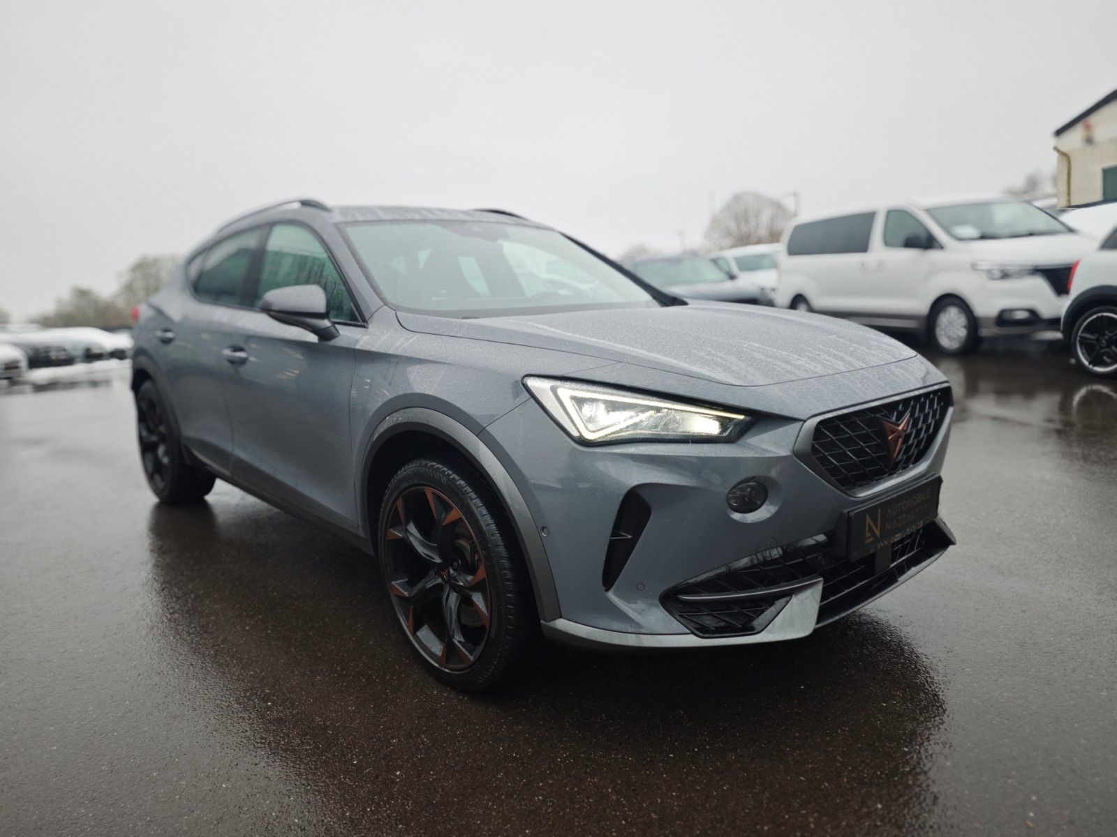 Fahrzeugabbildung CUPRA FORMENTOR VZ PLUG IN HYBRID*SONDERLACK*LED*1.HD*