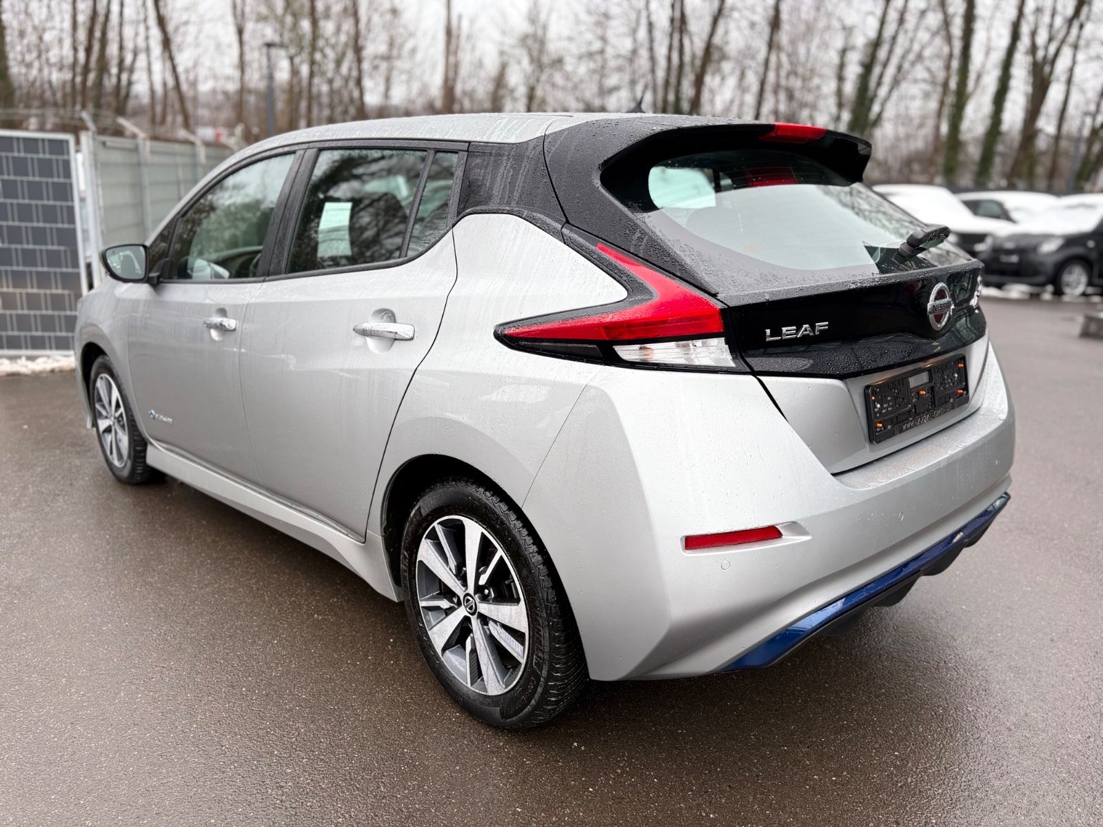 Fahrzeugabbildung Nissan LEAF *360° KAMERA*NAVIGATION*
