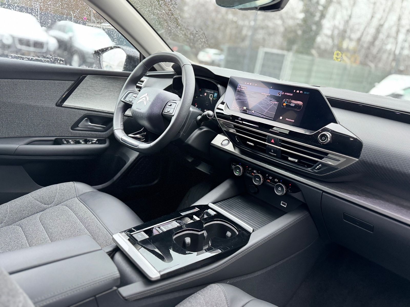 Fahrzeugabbildung Citroën C5 X FEEL PLUG IN HYBRID*AUT*1.HD*KAMERA*NAVI*