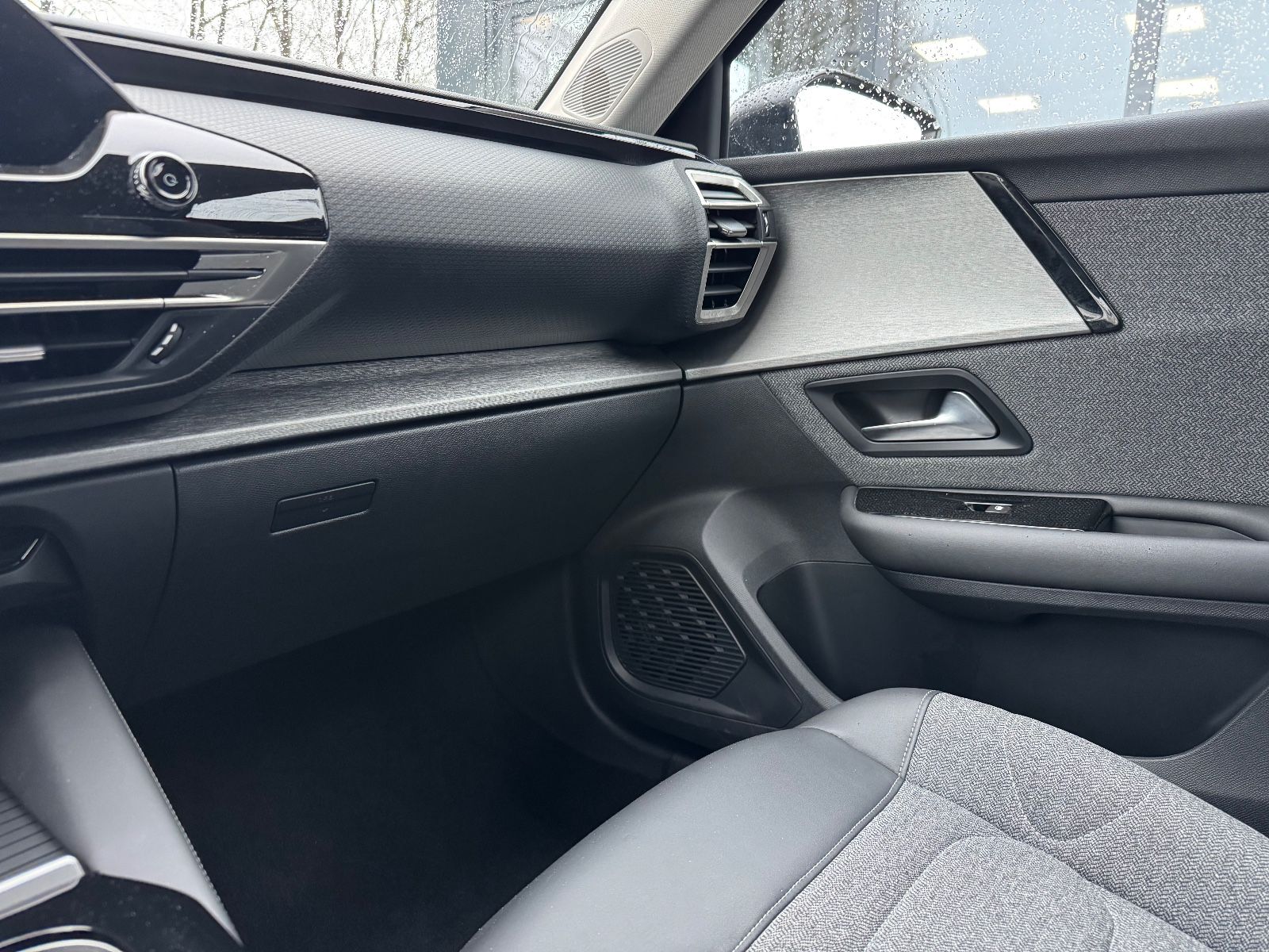 Fahrzeugabbildung Citroën C5 X FEEL PLUG IN HYBRID*AUT*1.HD*KAMERA*NAVI*