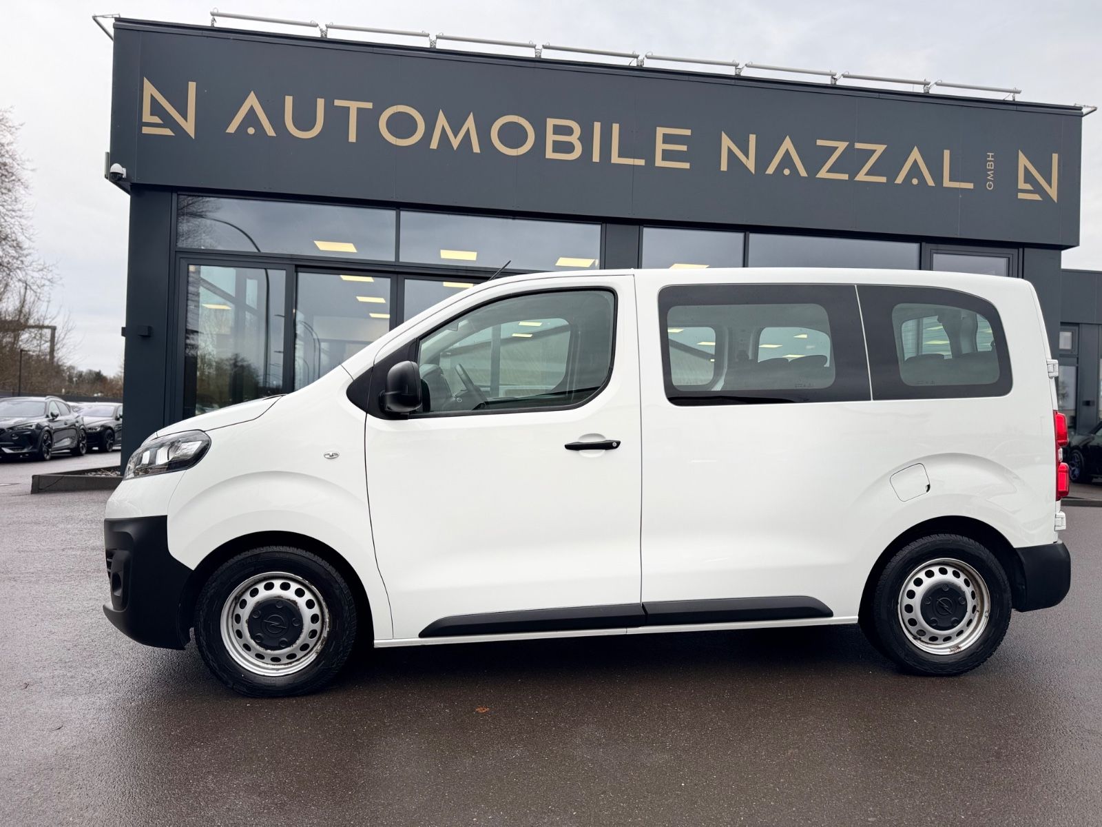 Fahrzeugabbildung Opel VIVARO *L1 *9 SITZER*KLIMA*NAVI*1.HD*PDC*TOP