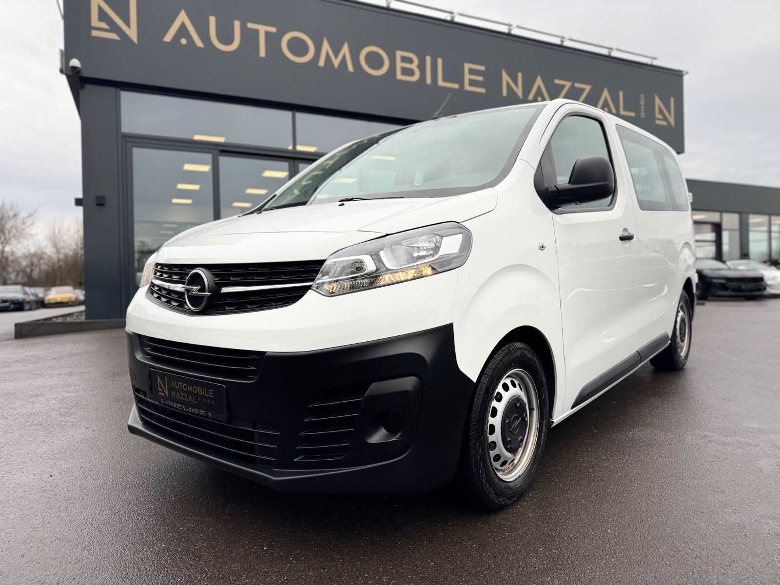 Fahrzeugabbildung Opel VIVARO *L1 *9 SITZER*KLIMA*NAVI*1.HD*PDC*TOP