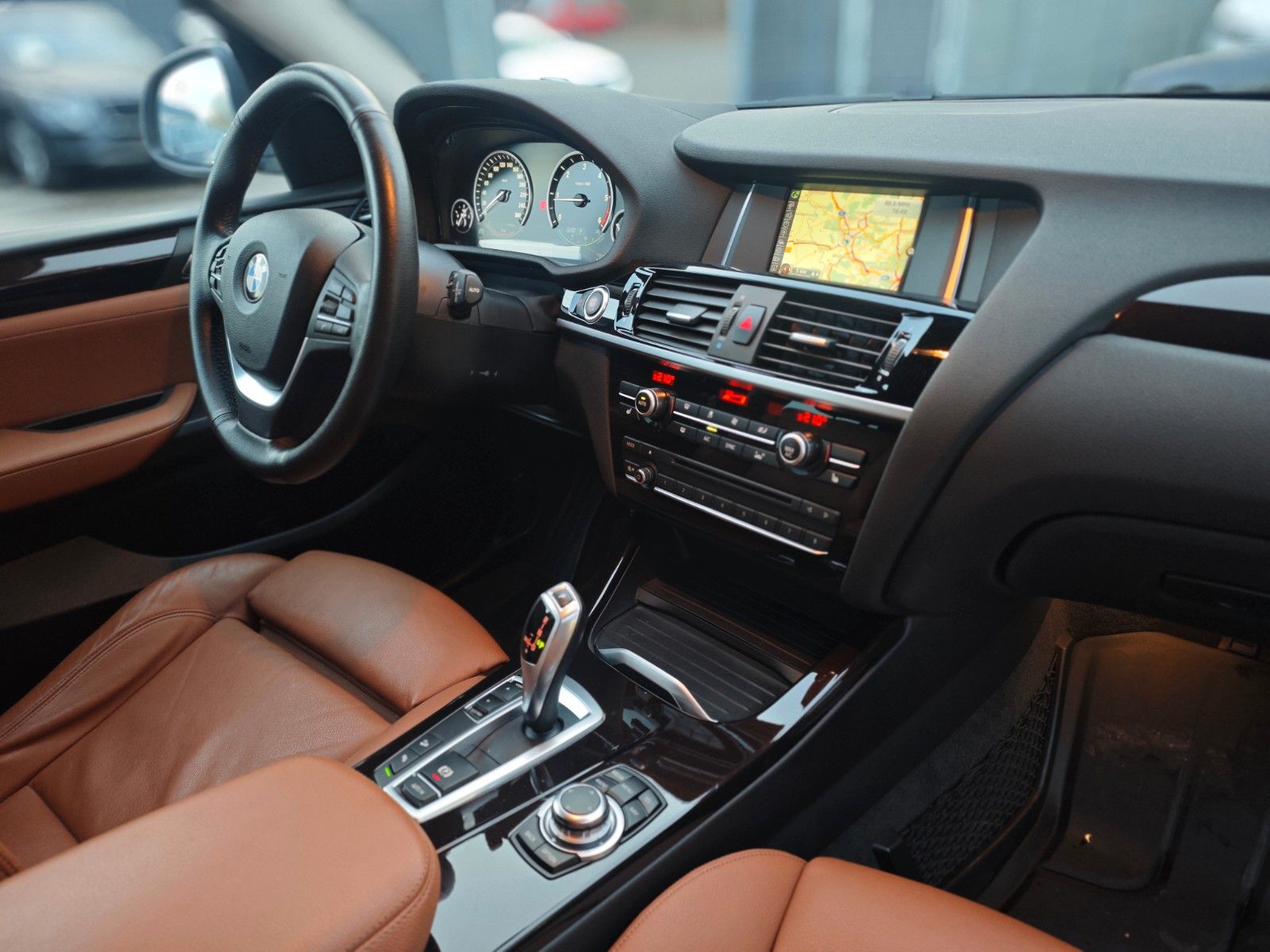 Fahrzeugabbildung BMW X3 xDrive 20 d XLINE*AUT*HEAD-UP*LEDER BRAUN*2HD