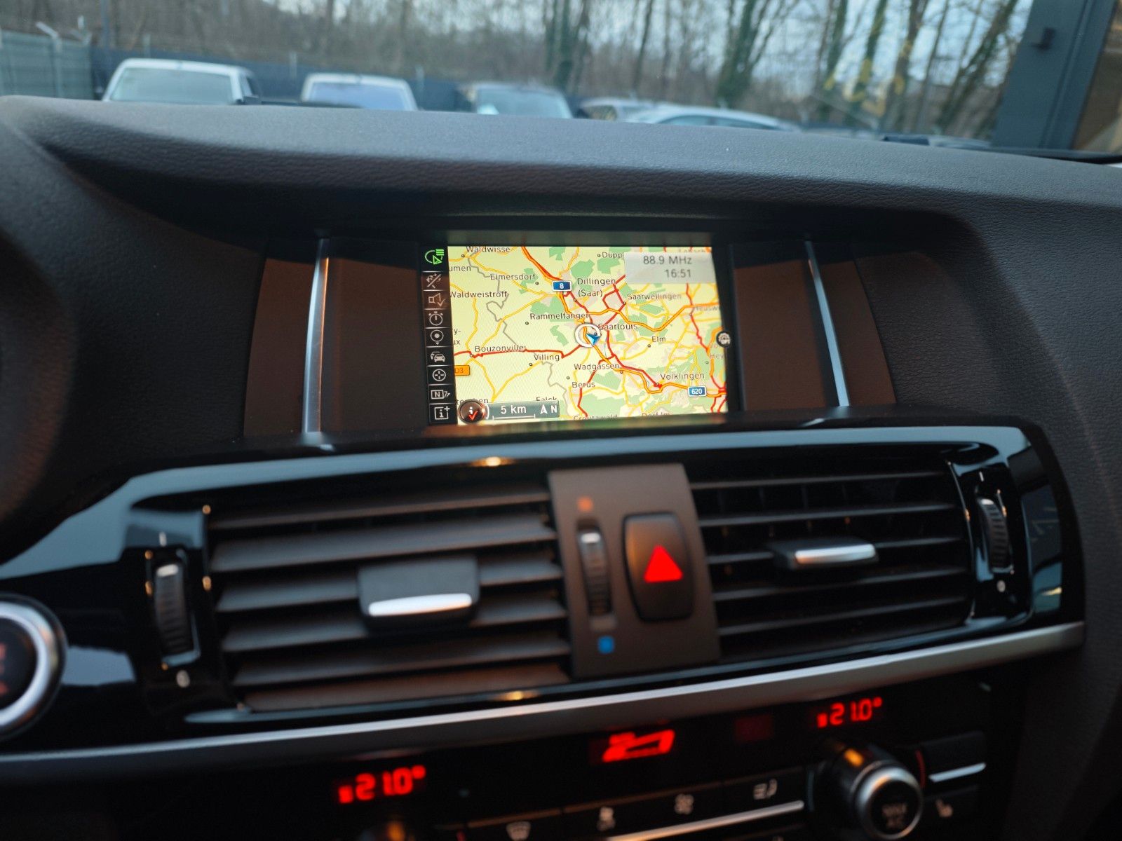 Fahrzeugabbildung BMW X3 xDrive 20 d XLINE*AUT*HEAD-UP*LEDER BRAUN*2HD