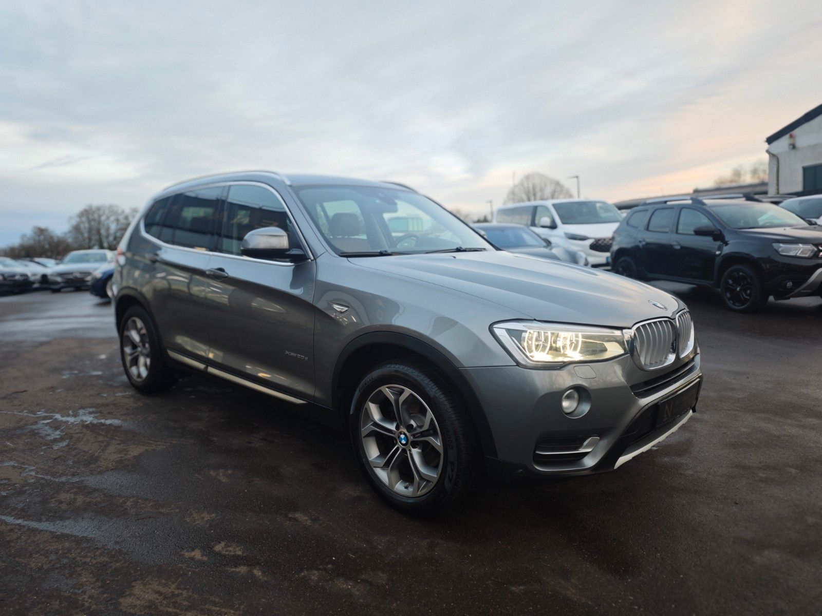 Fahrzeugabbildung BMW X3 xDrive 20 d XLINE*AUT*HEAD-UP*LEDER BRAUN*2HD