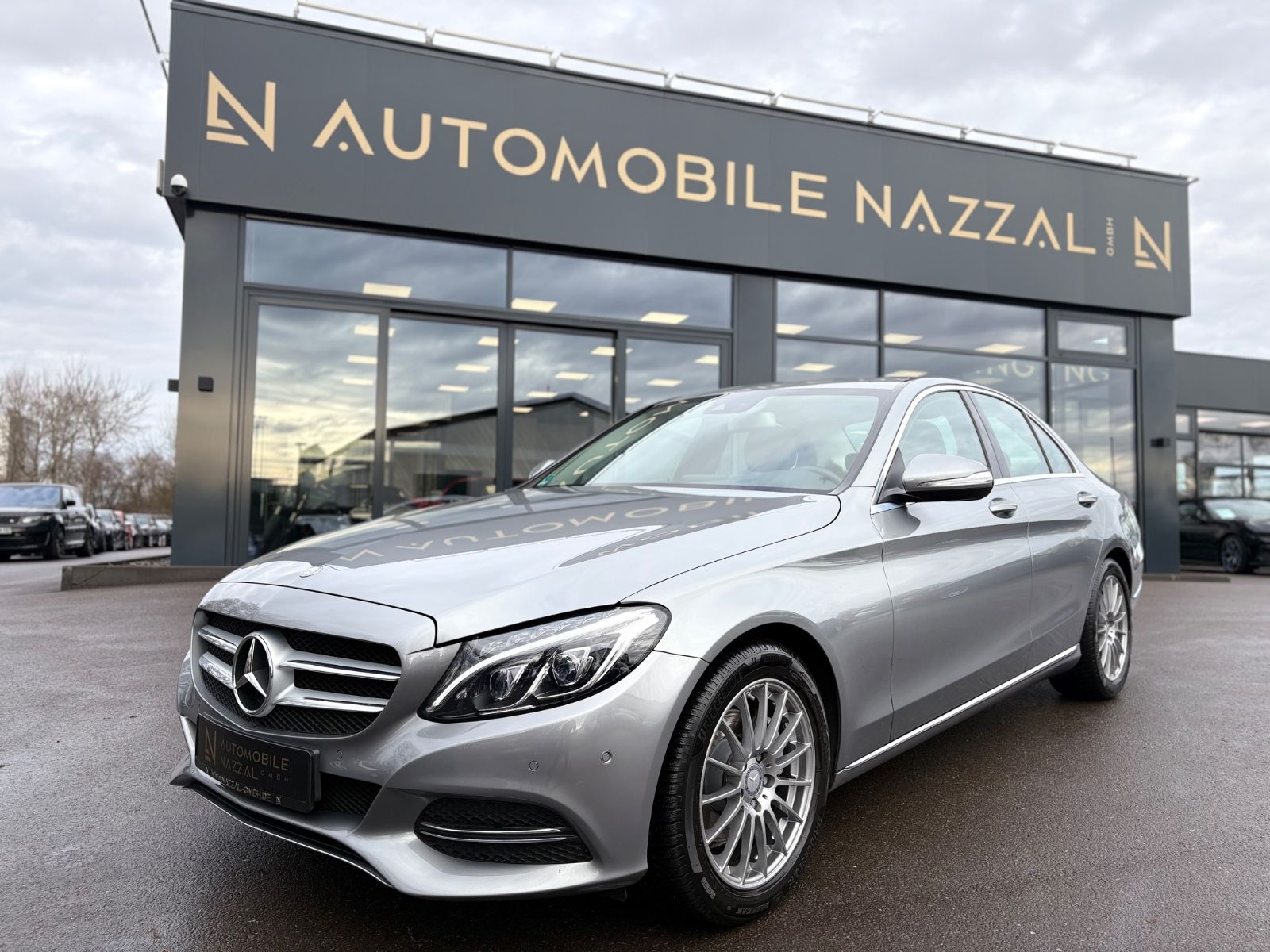 Mercedes-Benz C 200 LIM*AUT*AVANTGARDE*EL.SD*SHZ*2.HD*TOP