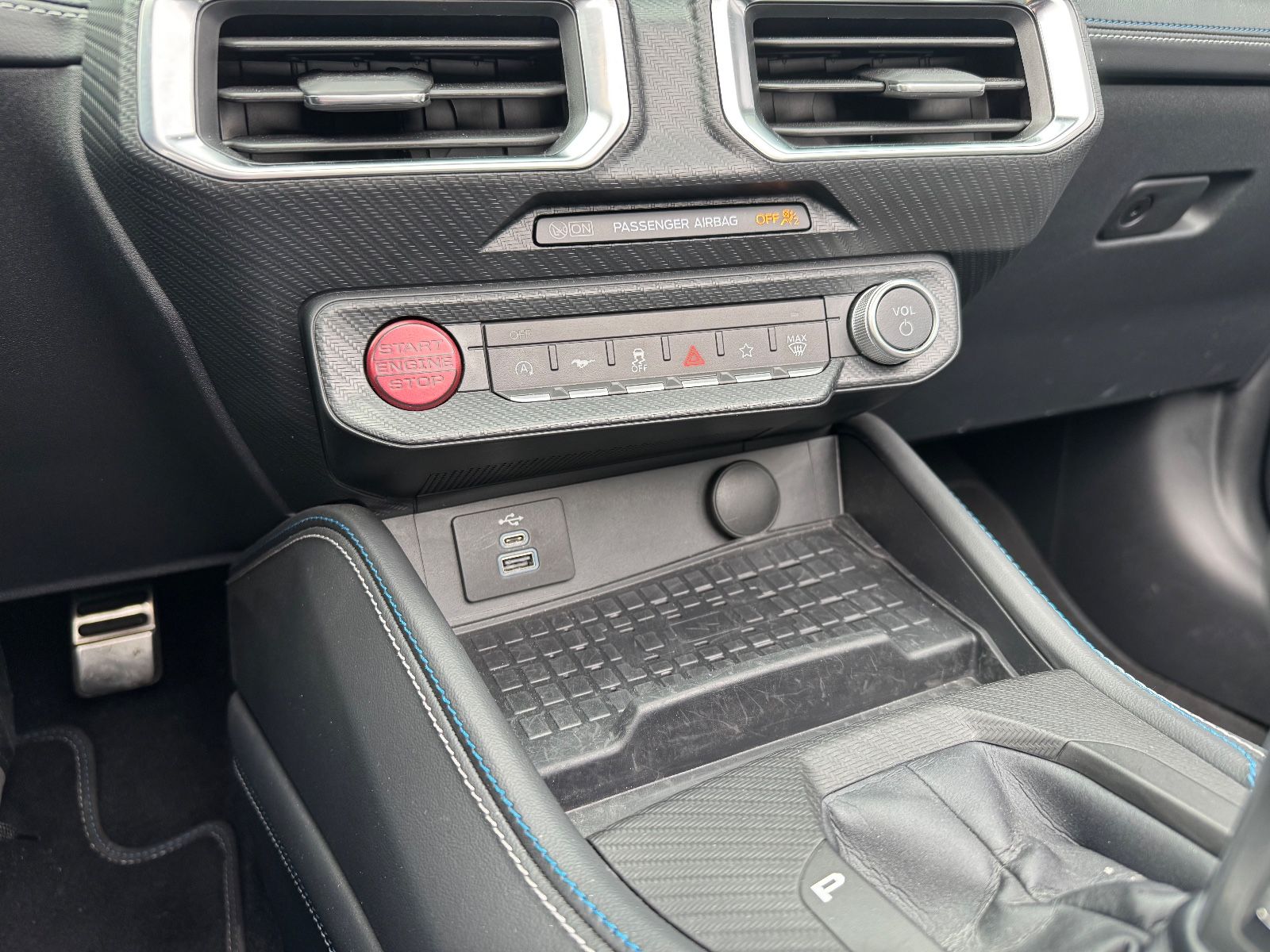 Fahrzeugabbildung Ford MUSTANG CABRIO 5.0 Ti-VCT GT* CS/CALI SPECIAL*