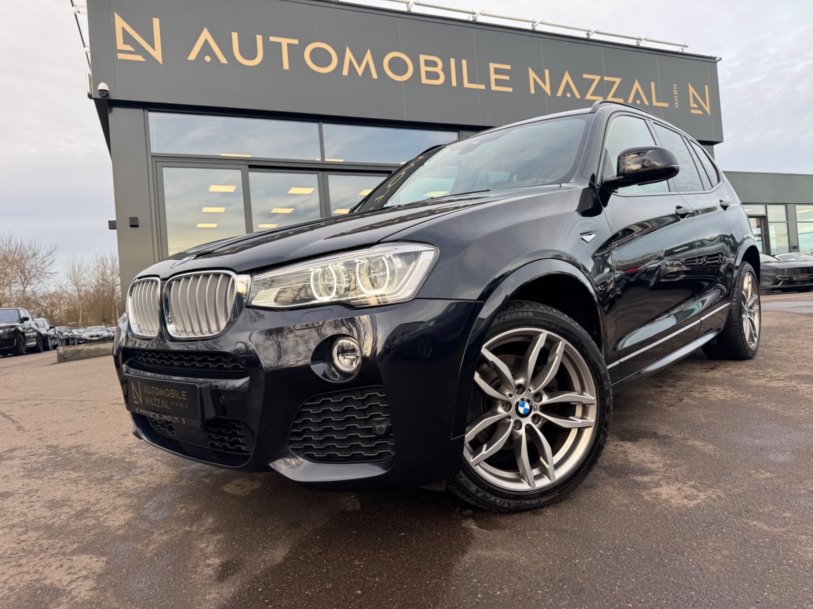 Fahrzeugabbildung BMW X3 28i xDRIVE*M SPORT*HEAD-UP*NAVI*LED*KAMERA*