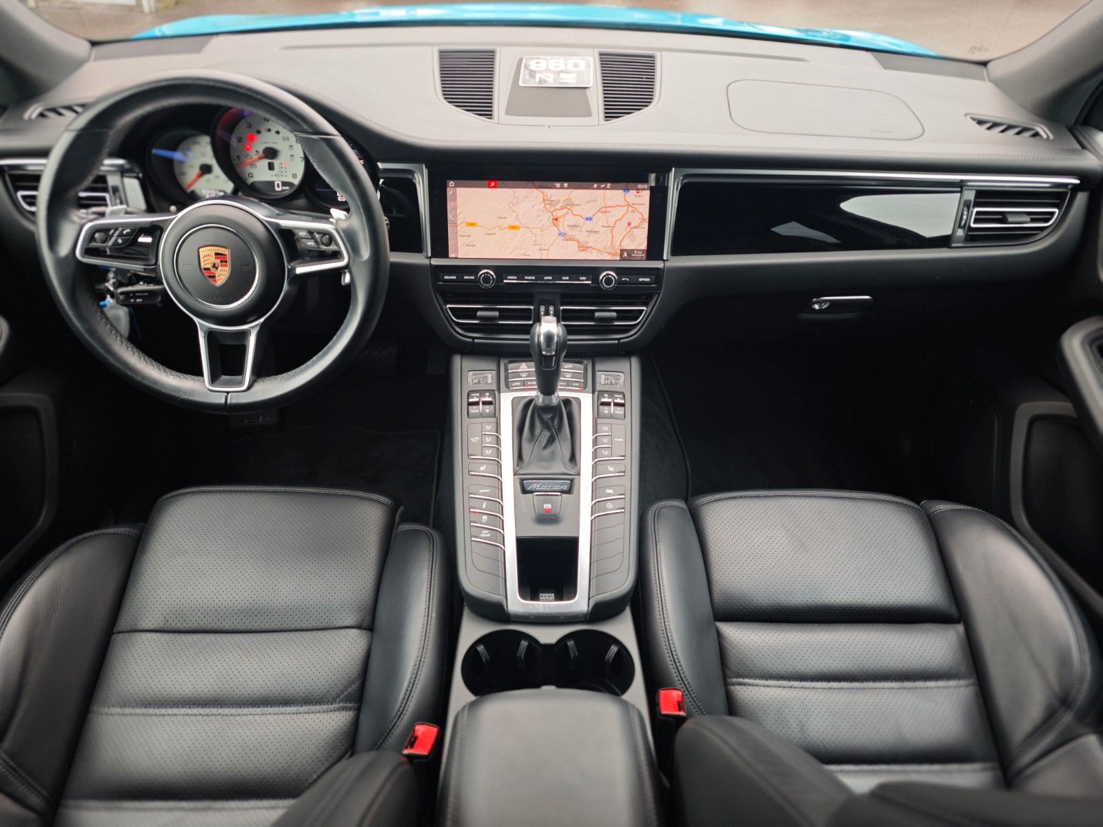 Fahrzeugabbildung Porsche MACAN S*PTS MIAMI BLUE*SPORT DESIGN*PASM*20.ZOLL