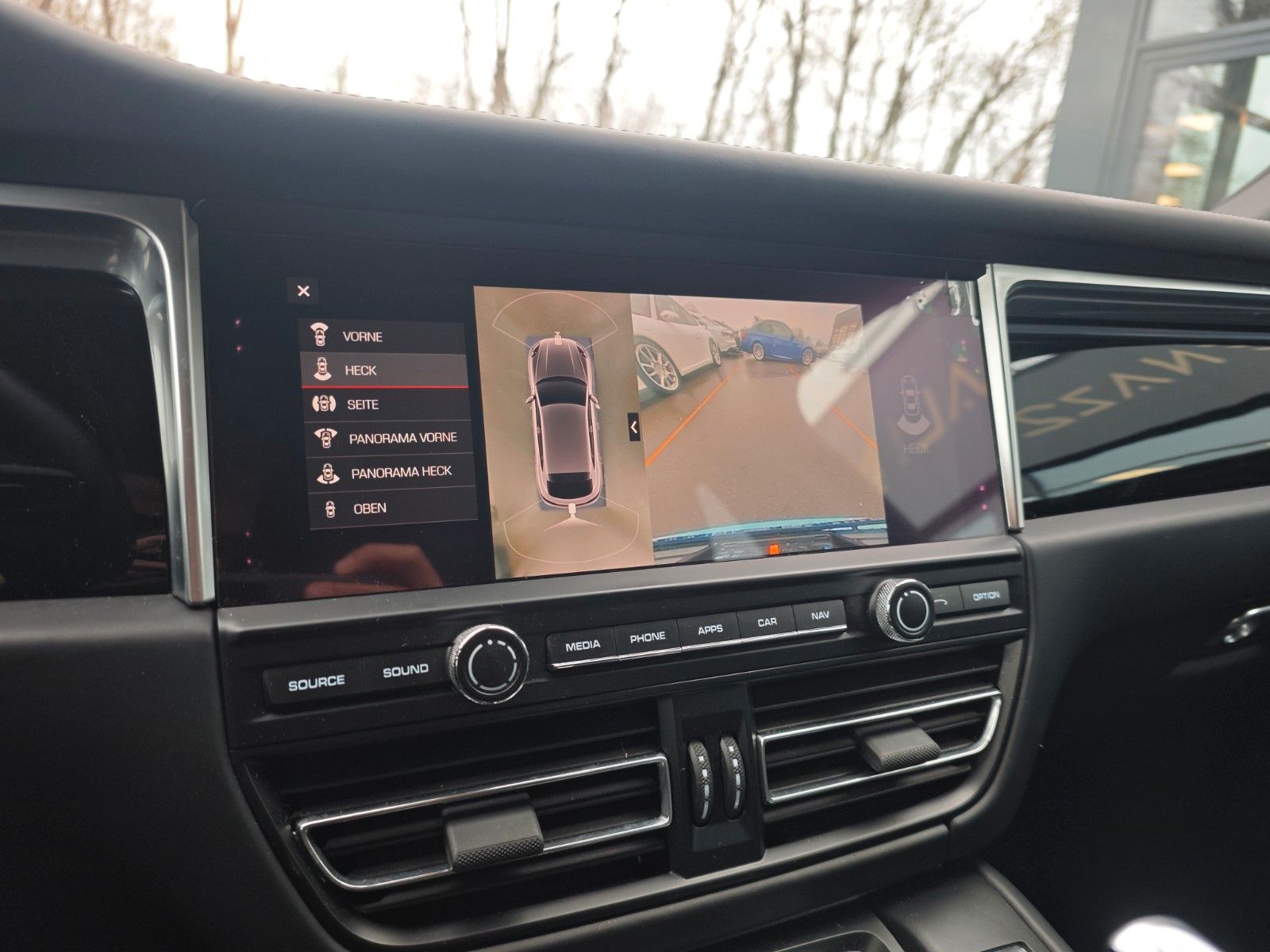 Fahrzeugabbildung Porsche MACAN S*PTS MIAMI BLUE*SPORT DESIGN*PASM*20.ZOLL