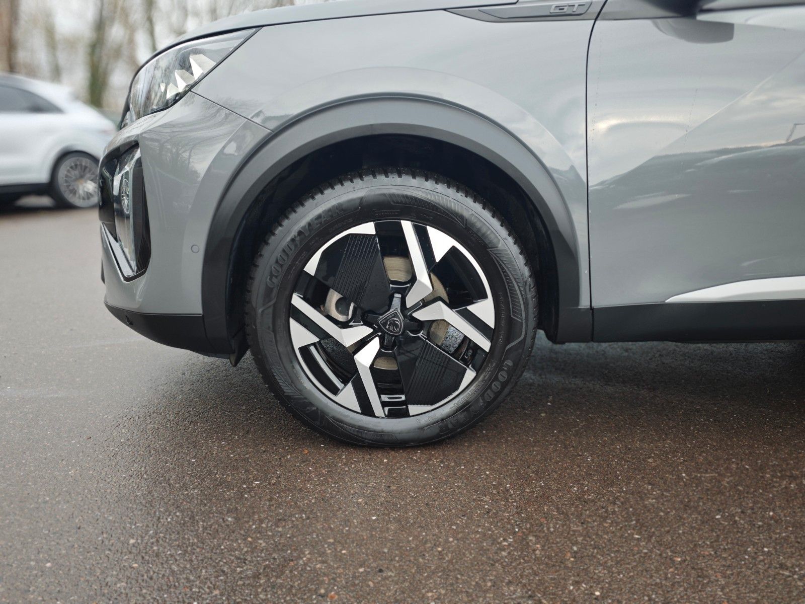 Fahrzeugabbildung Peugeot 2008 GT*AUT*1.HD*VOLL-LED*KAMERA*ASSIST PACK*TOP