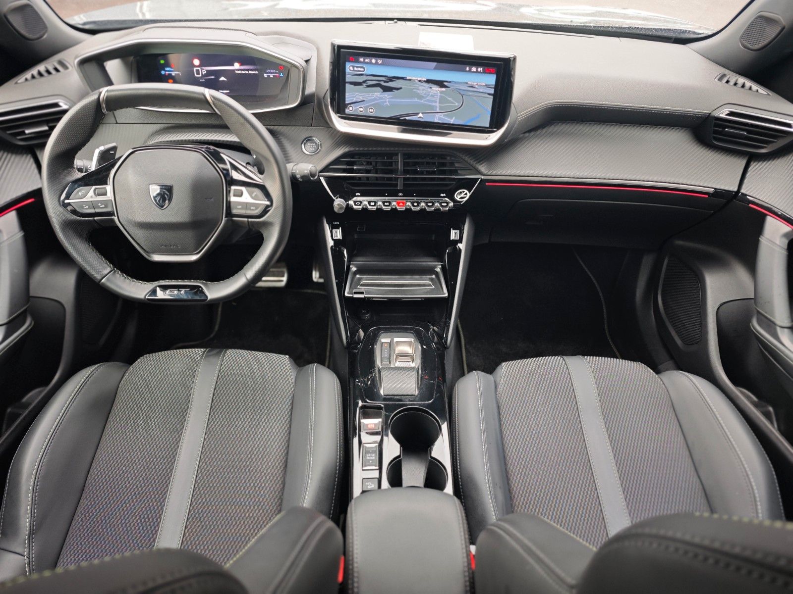 Fahrzeugabbildung Peugeot 2008 GT*AUT*1.HD*VOLL-LED*KAMERA*ASSIST PACK*TOP