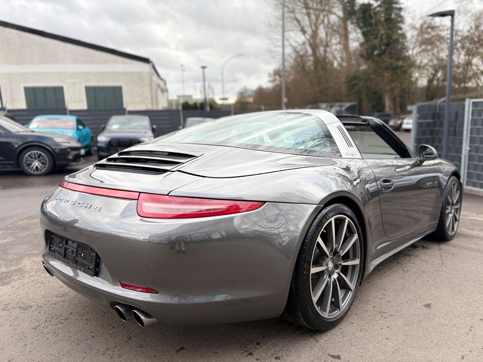 Fahrzeugabbildung Porsche 991 911 TARGA 4S *BOSE*NAVI*20 ZOLL*KAMERA*