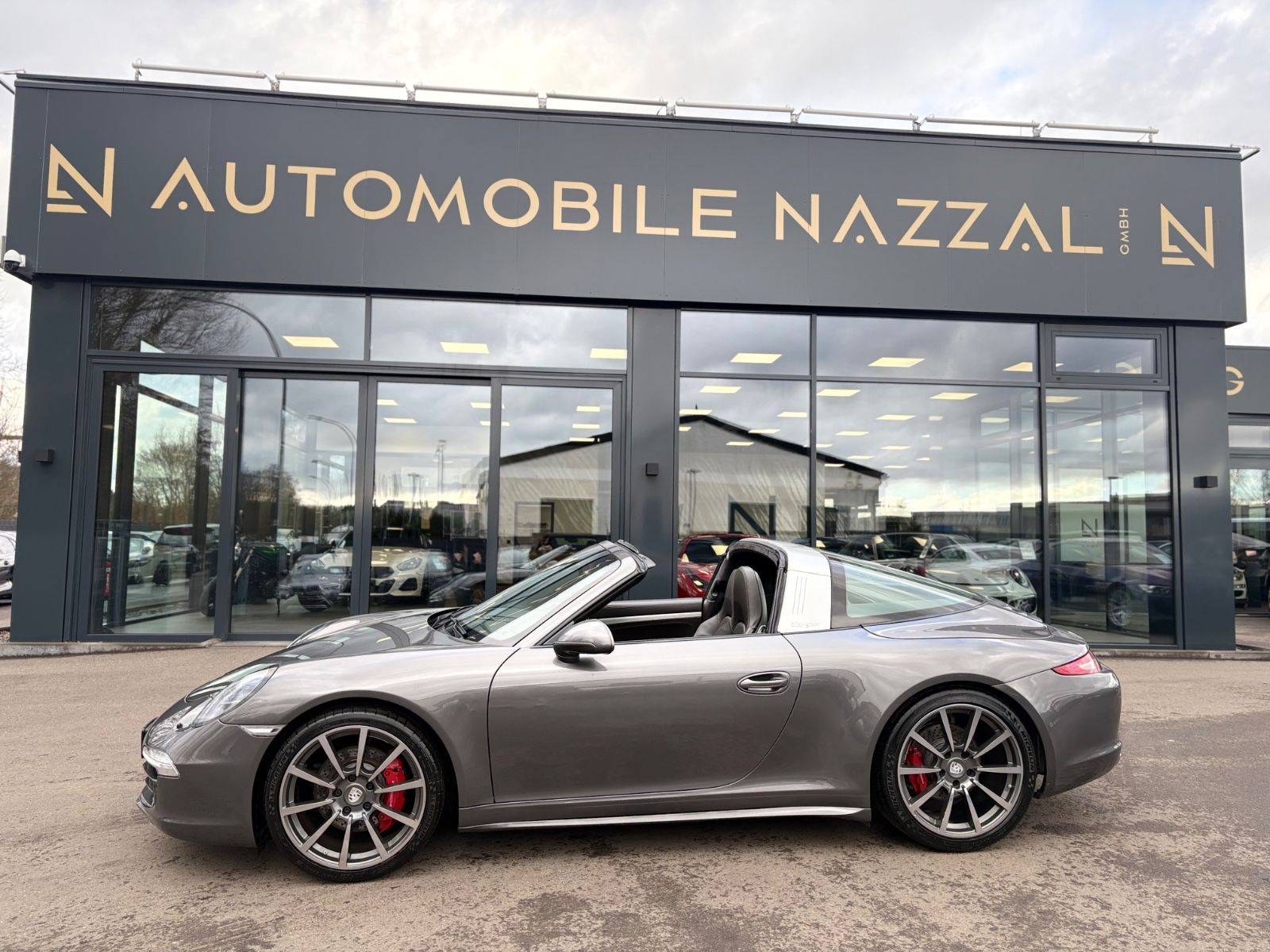 Fahrzeugabbildung Porsche 991 911 TARGA 4S *BOSE*NAVI*20 ZOLL*KAMERA*