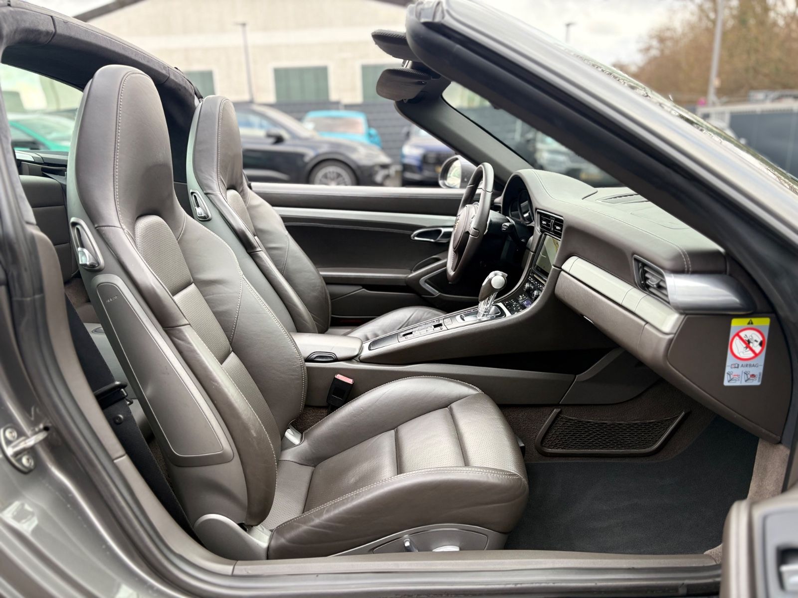 Fahrzeugabbildung Porsche 991 911 TARGA 4S *BOSE*NAVI*20 ZOLL*KAMERA*