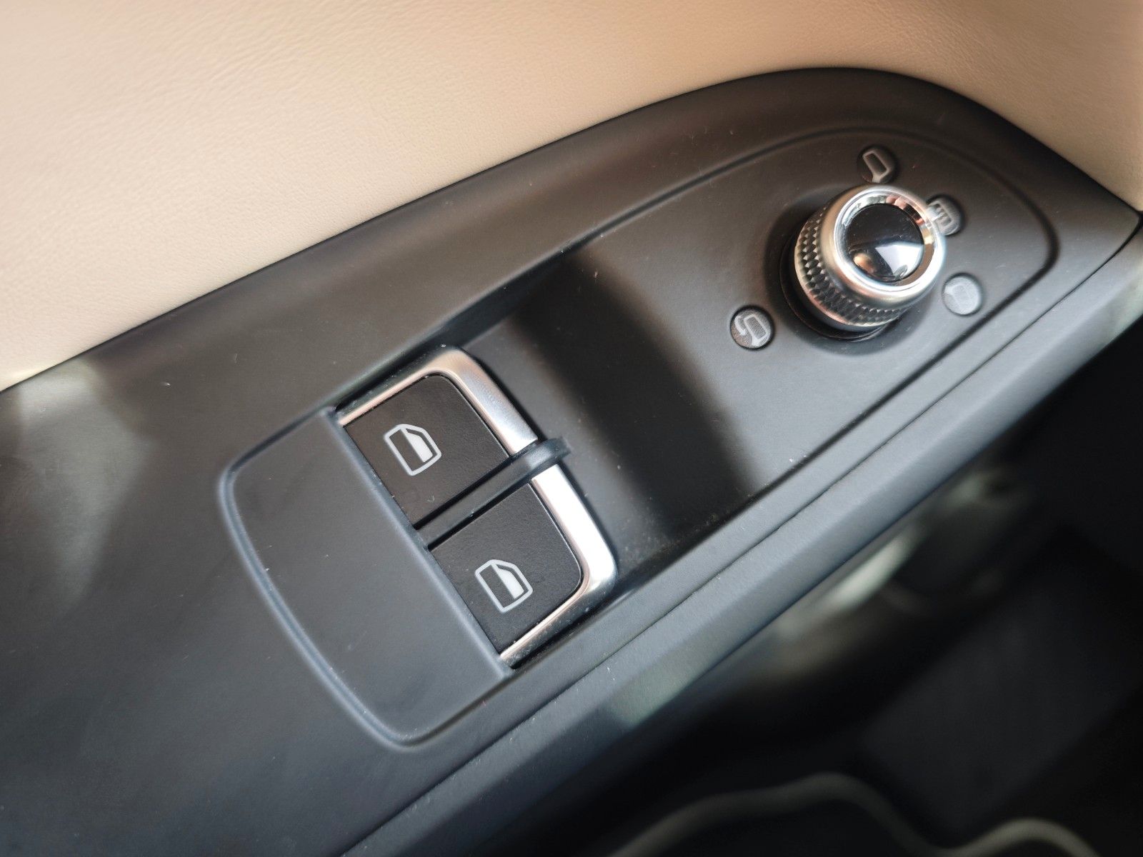 Fahrzeugabbildung Audi A5 COUPE *S-LINE SPORT+*BI-XENON*SHZ*PDC*