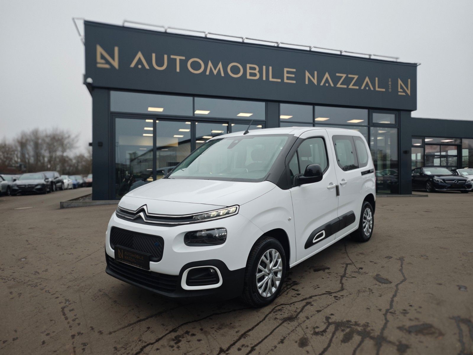 Citroën BERLINGO FEEL*AUT*2X SCHIEBETÜREN*1.HD*5 SITZER*