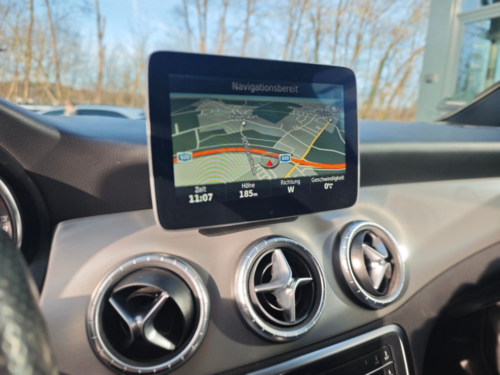 Fahrzeugabbildung Mercedes-Benz CLA 180 SHOOTING BRAKE*AMG-LINE*AHK*LED*ALCANTAR