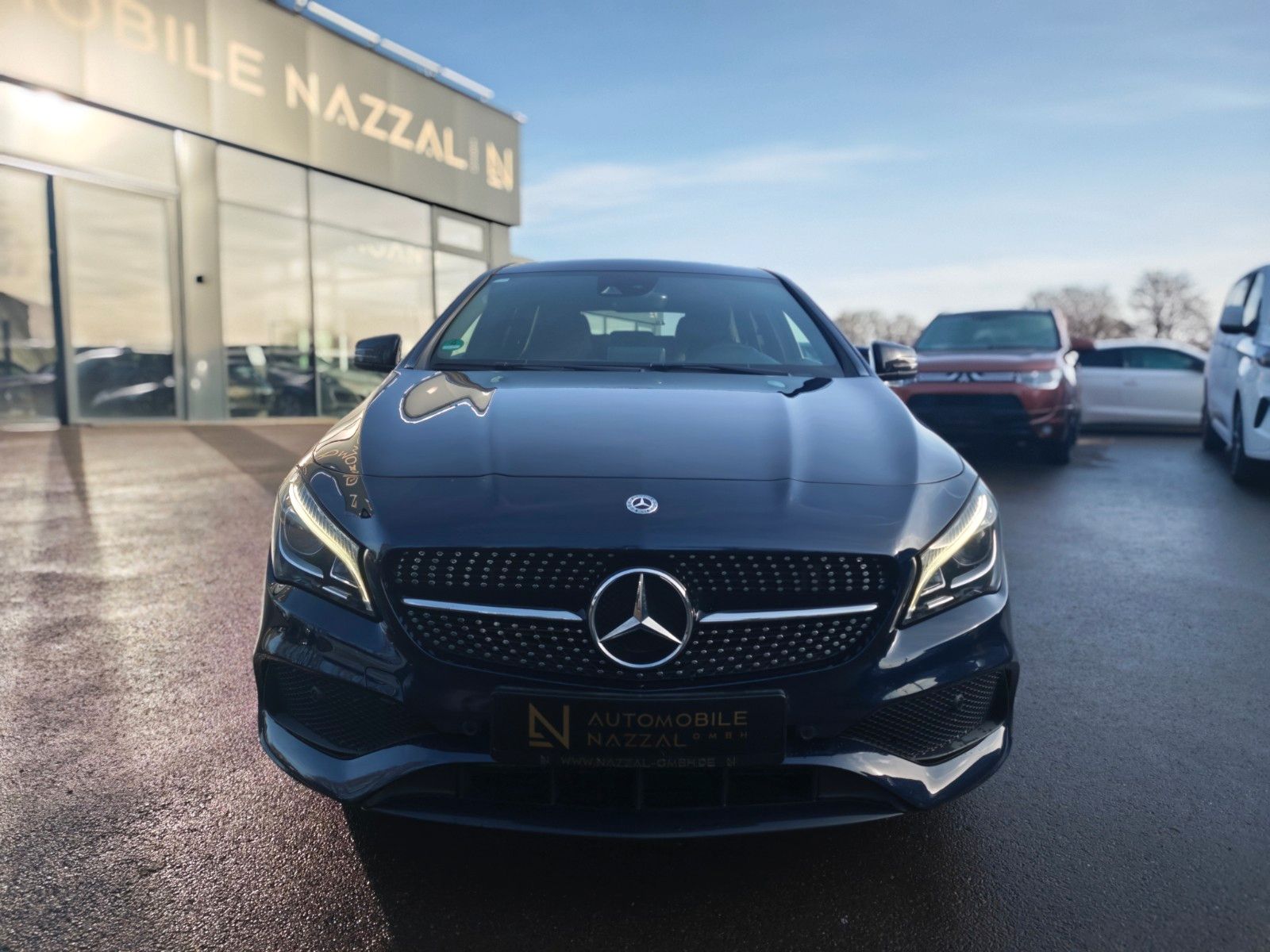 Fahrzeugabbildung Mercedes-Benz CLA 180 SHOOTING BRAKE*AMG-LINE*AHK*LED*ALCANTAR