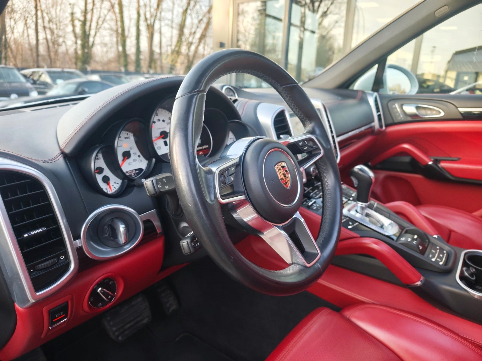 Fahrzeugabbildung Porsche CAYENNE DIESEL*PLATINIUM*PANO*LEDER*BOSE*2.HD*