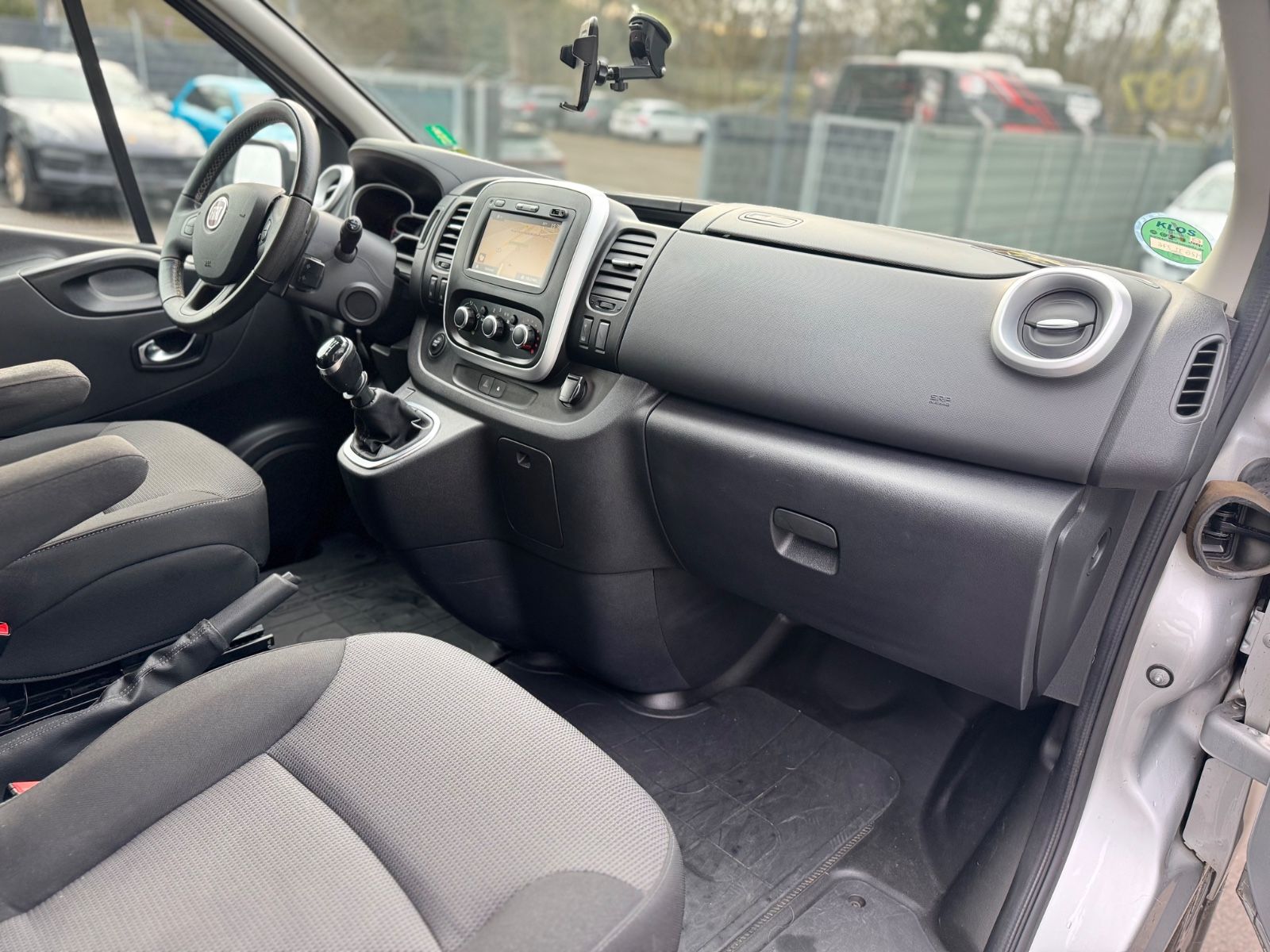 Fahrzeugabbildung Fiat Talento L2H1 FAMILY*8 SITZER*AHK*2.HD*KAMERA*